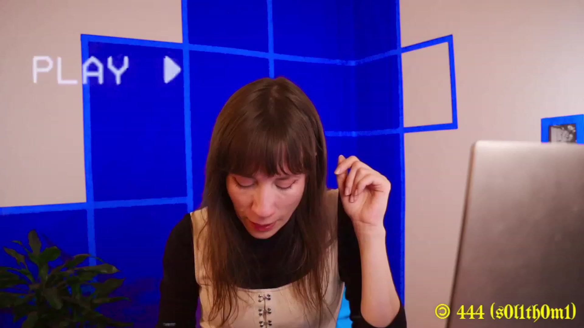 Gallery image thumbnail from MinnieMoralia's myfreecams stream on, 12/02/2023, 18:39 image 20 of 20