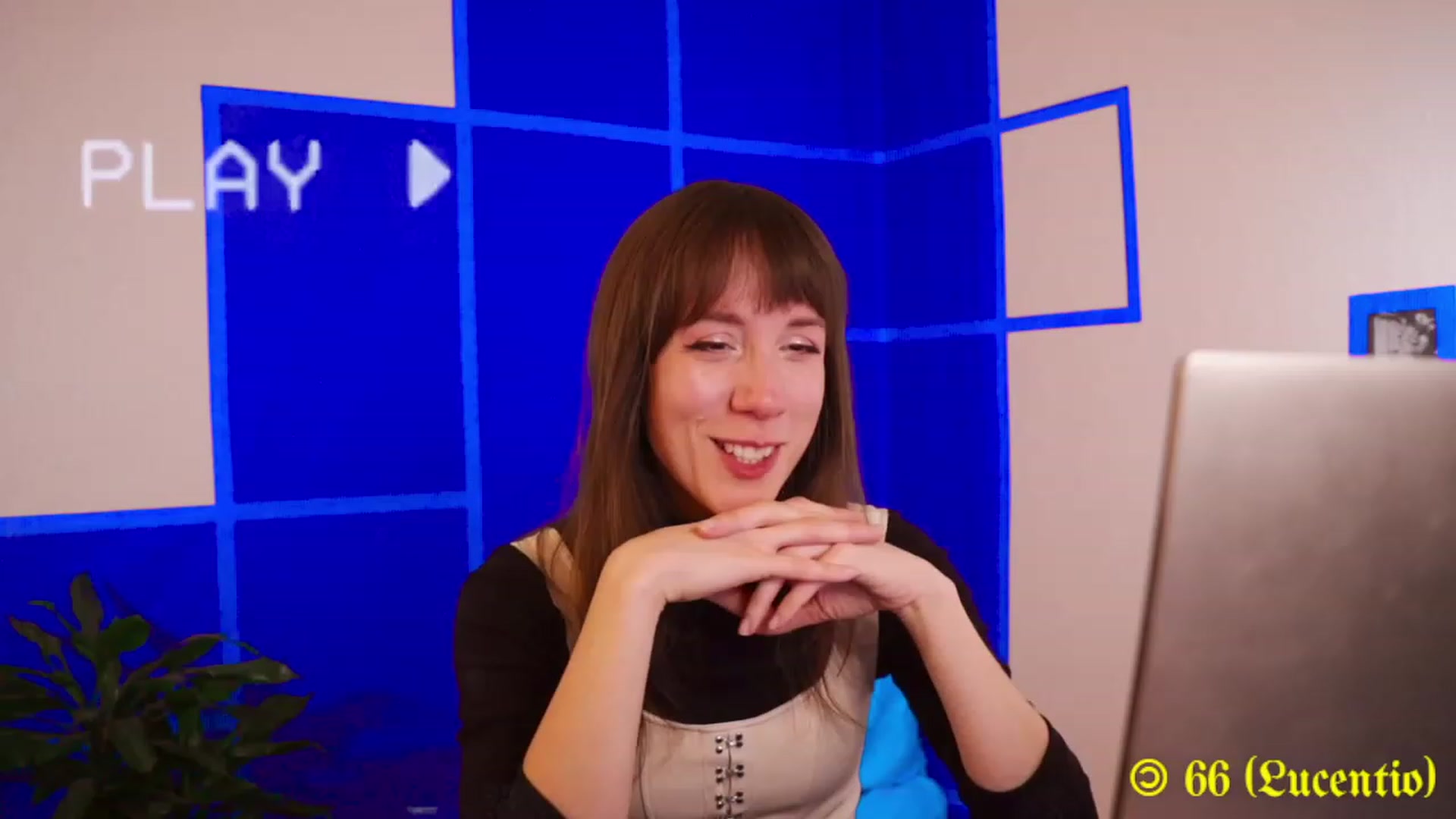 Gallery image thumbnail from MinnieMoralia's myfreecams stream on, 12/02/2023, 18:39 image 15 of 20