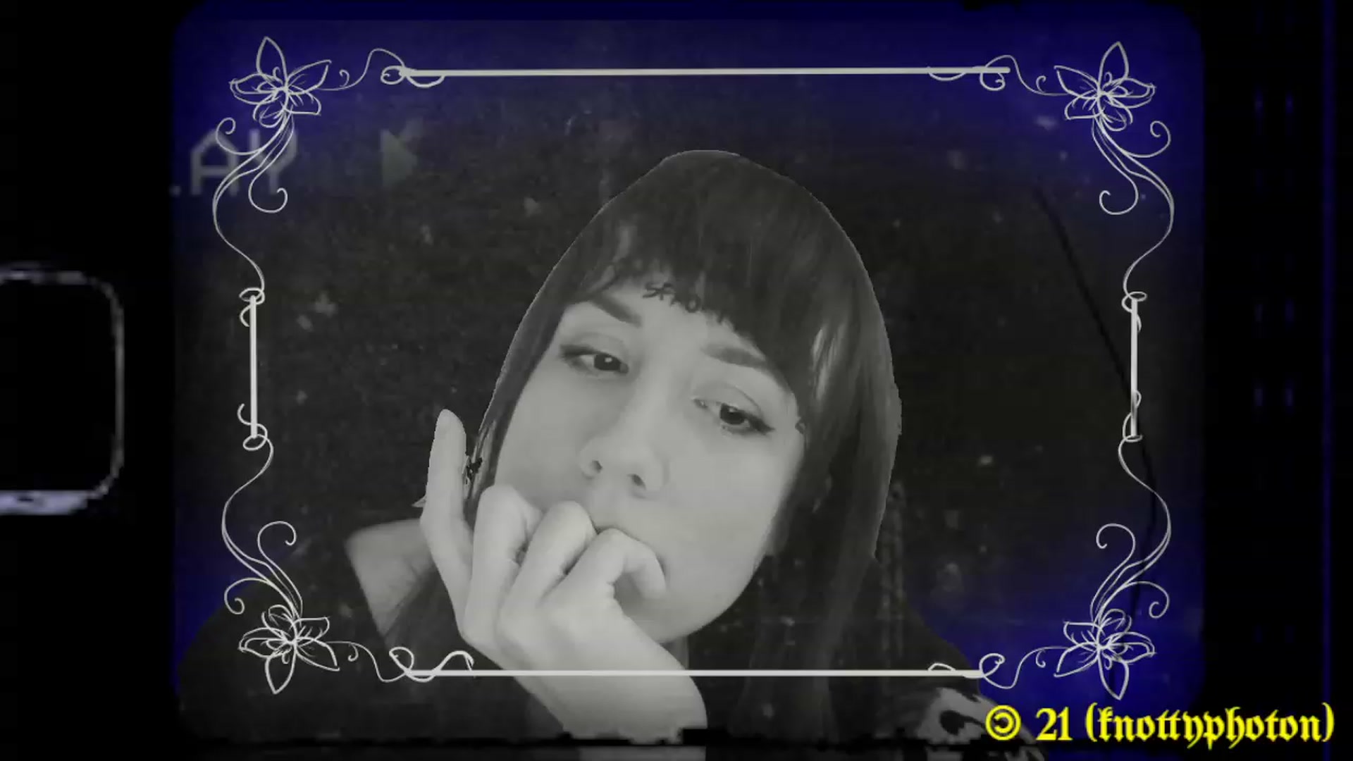 Gallery image thumbnail from MinnieMoralia's myfreecams stream on, 12/10/2023, 09:59 image 18 of 20