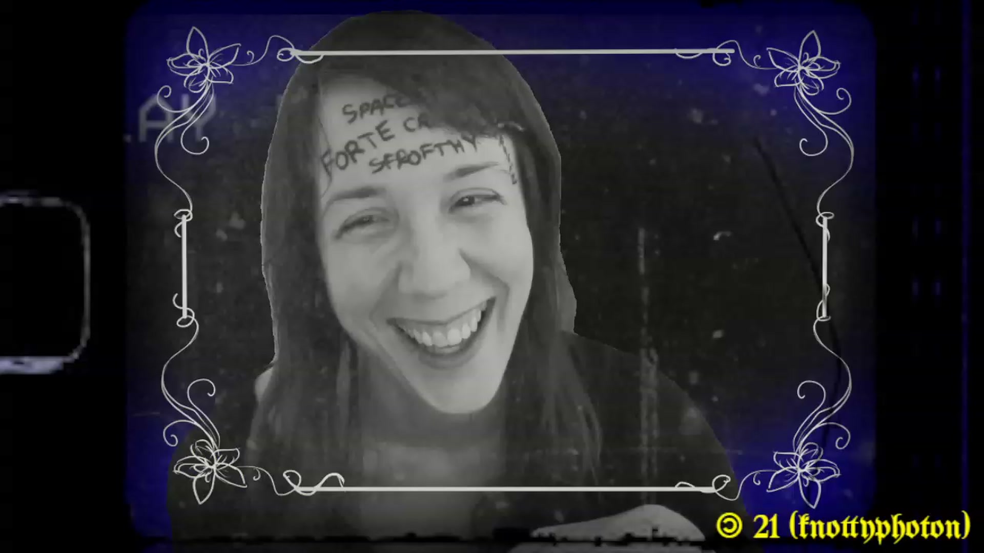 Gallery image thumbnail from MinnieMoralia's myfreecams stream on, 12/10/2023, 09:59 image 10 of 20