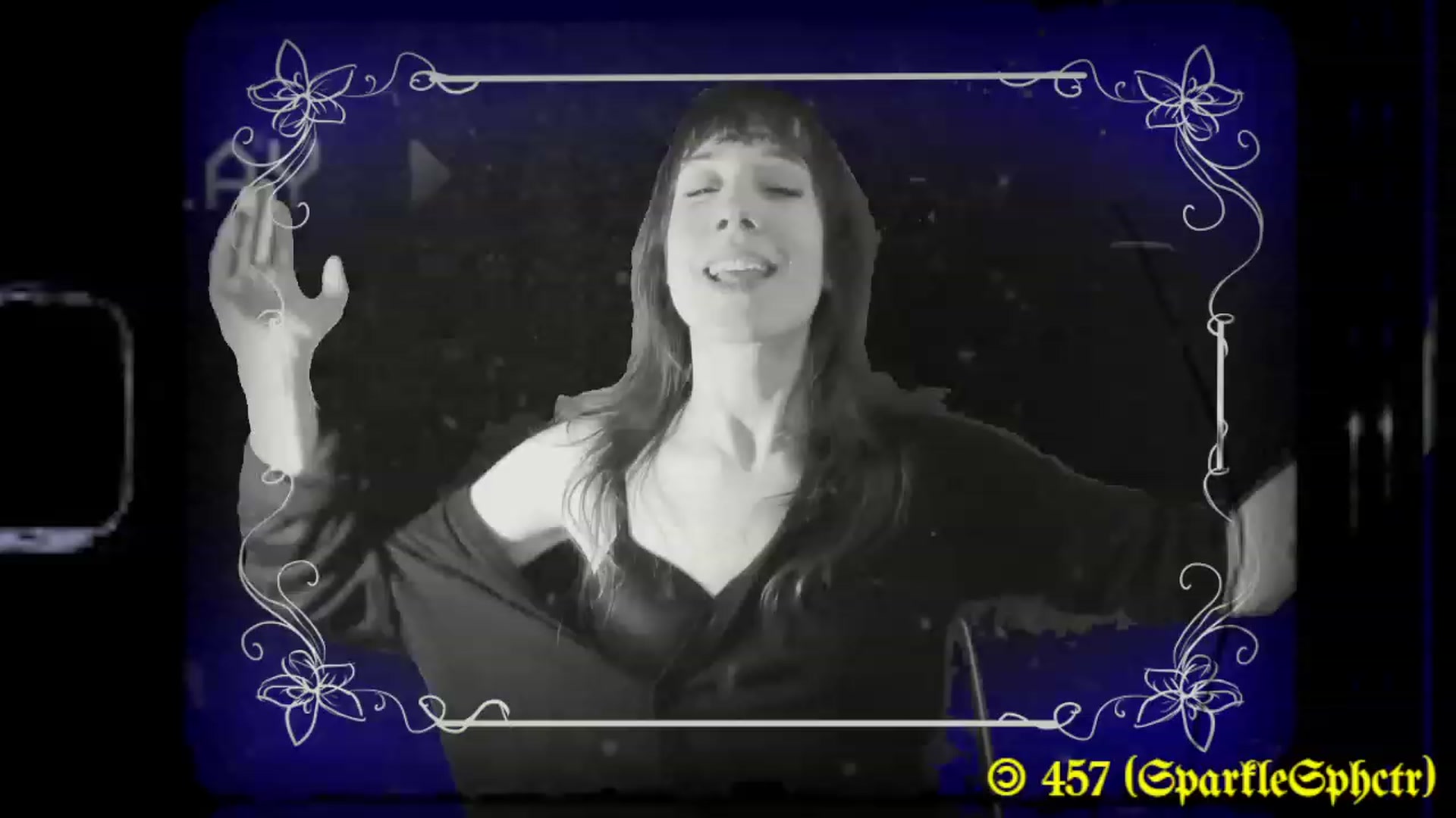 Gallery image thumbnail from MinnieMoralia's myfreecams stream on, 12/10/2023, 10:58 image 17 of 20
