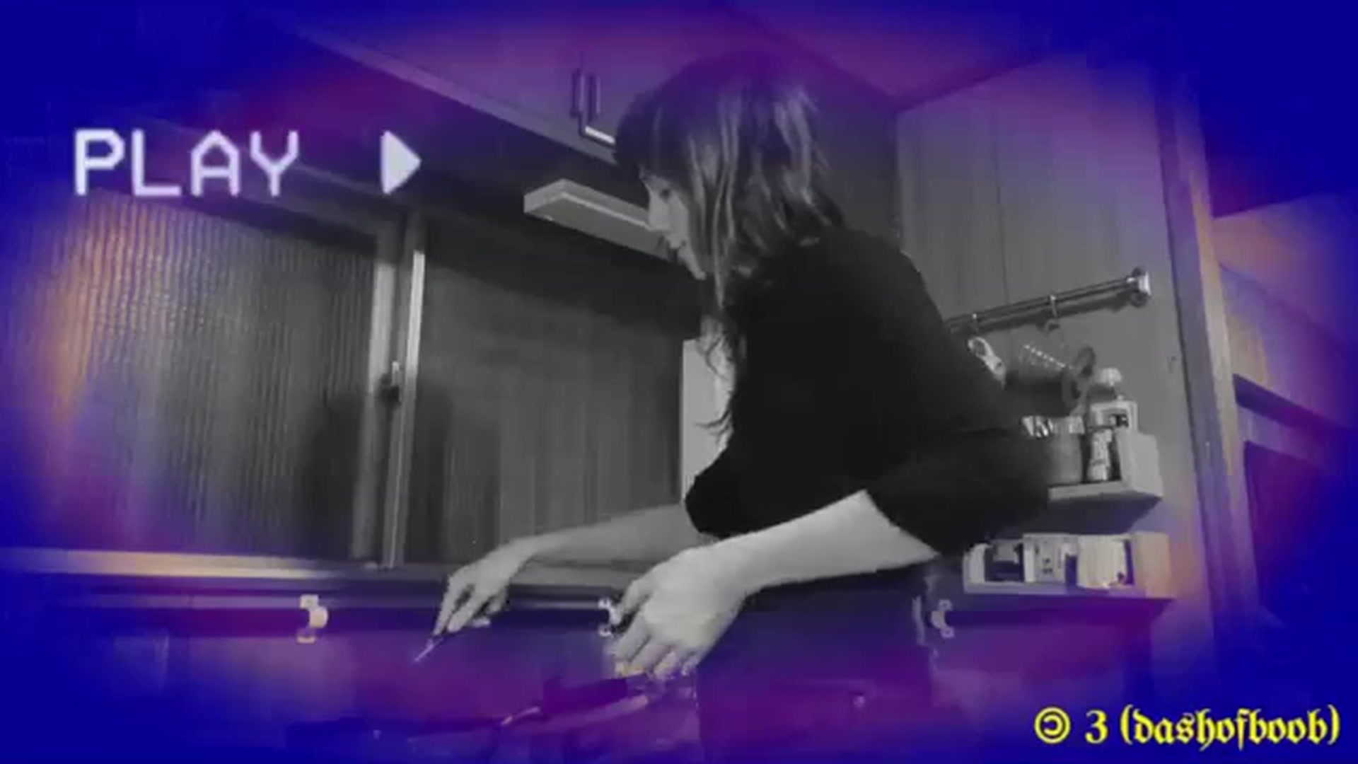 Gallery image thumbnail from MinnieMoralia's myfreecams stream on, 12/17/2023, 09:01 image 17 of 20