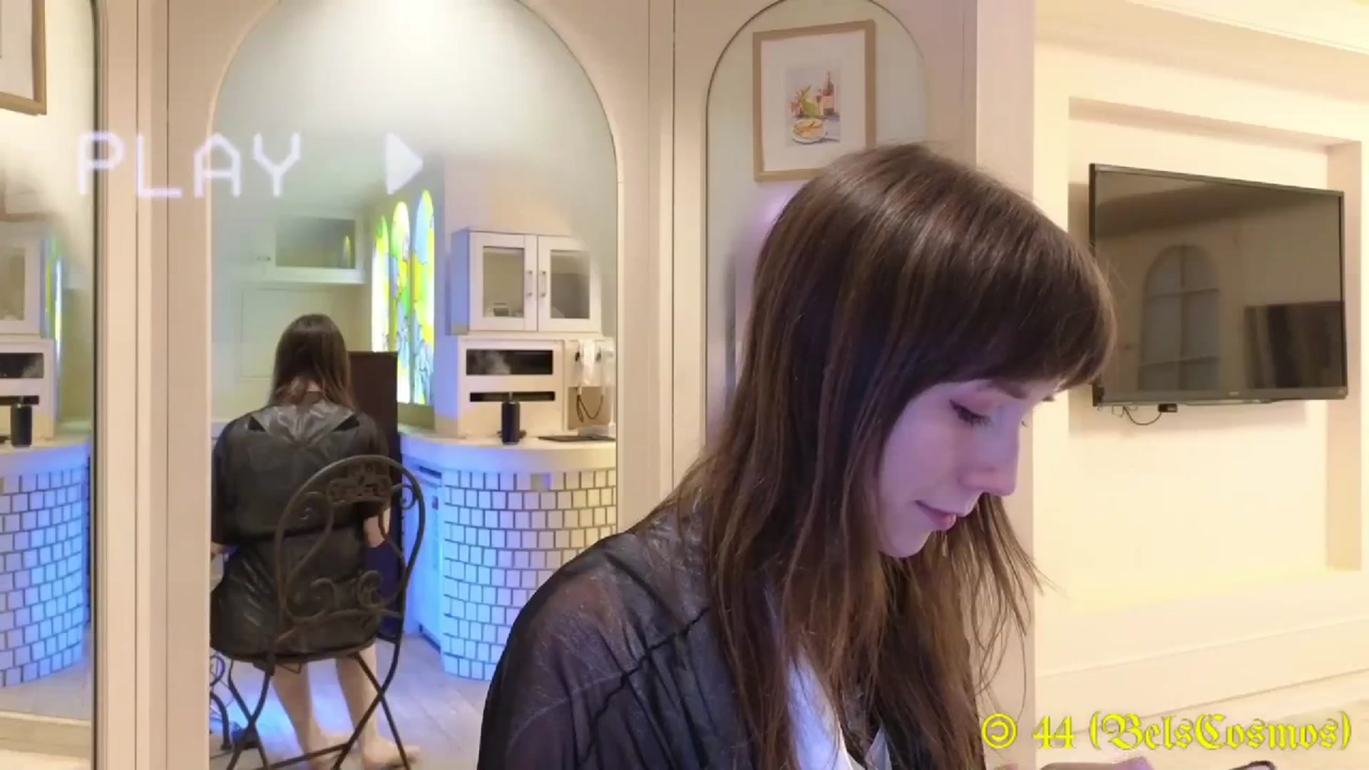 Gallery image thumbnail from MinnieMoralia's myfreecams stream on, 12/22/2023, 06:01 image 3 of 20