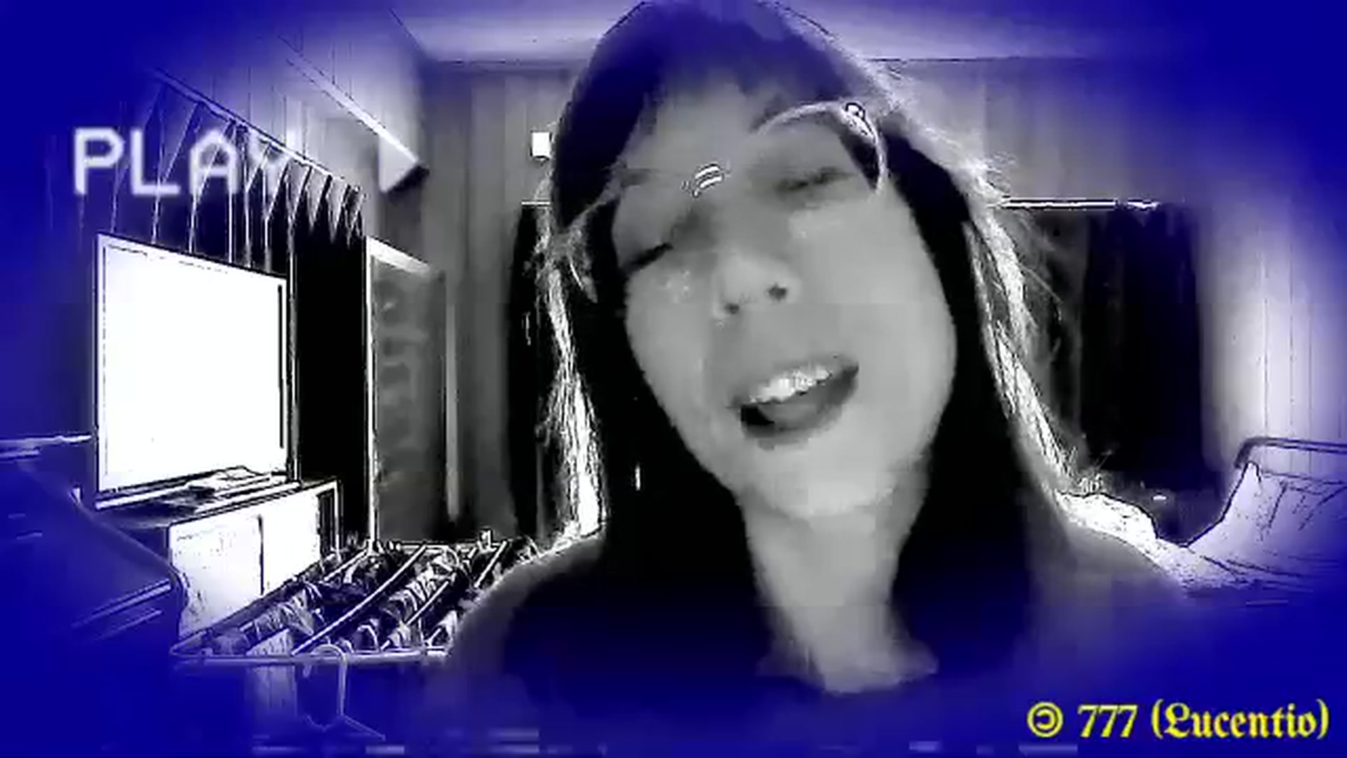 Gallery image thumbnail from MinnieMoralia's myfreecams stream on, 12/24/2023, 03:16 image 18 of 20