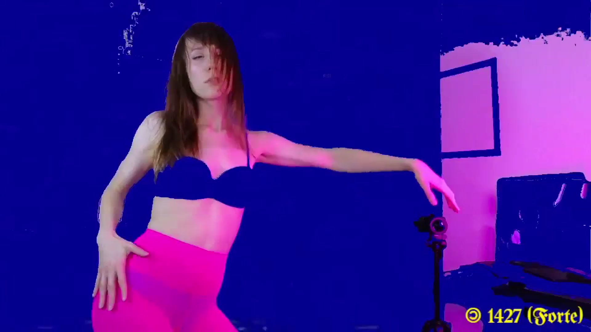 Gallery image thumbnail from MinnieMoralia's myfreecams stream on, 03/30/2024, 21:08 image 4 of 20