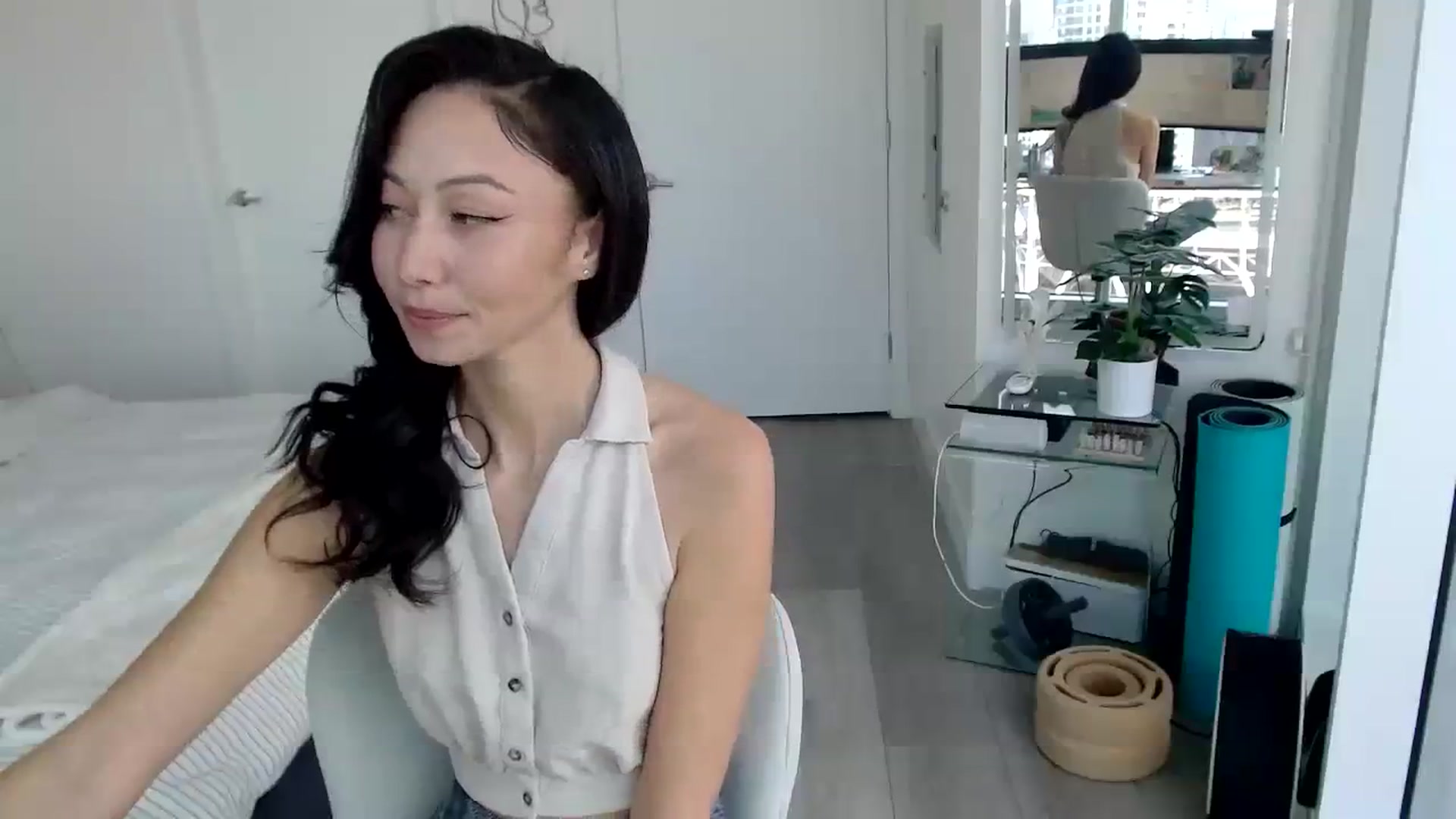 Gallery image thumbnail from Minnie_B00's myfreecams stream on, 11/16/2023, 20:16 image 12 of 20
