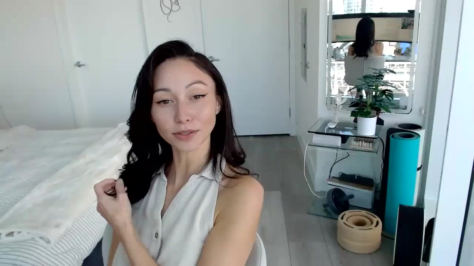 Gallery image thumbnail from Minnie_B00's myfreecams stream on, 11/16/2023, 20:16 image 16 of 20