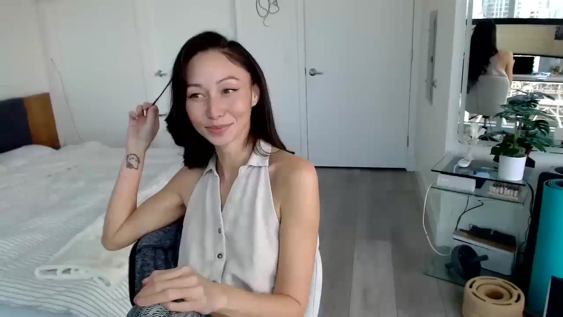 Gallery image thumbnail from Minnie_B00's myfreecams stream on, 11/16/2023, 20:39 image 11 of 20
