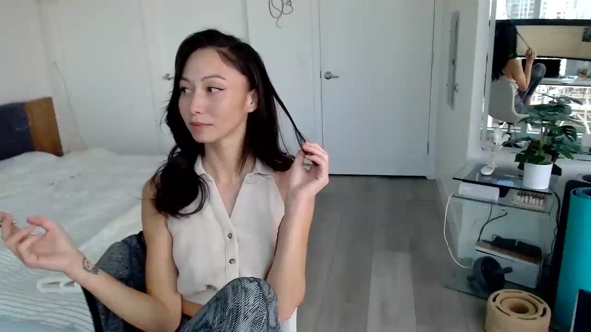 Gallery image thumbnail from Minnie_B00's myfreecams stream on, 11/16/2023, 20:39 image 17 of 20