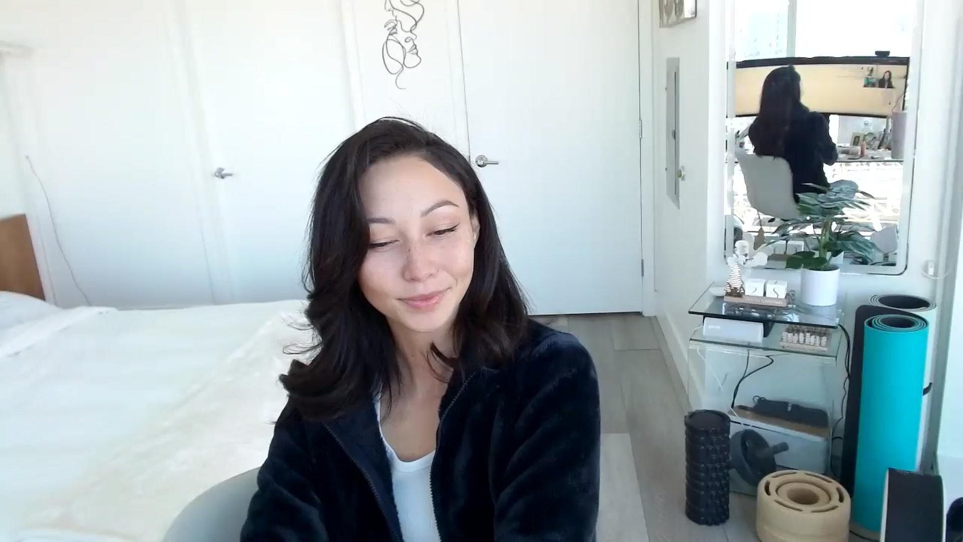 Gallery image thumbnail from Minnie_B00's myfreecams stream on, 11/28/2023, 20:23 image 13 of 20
