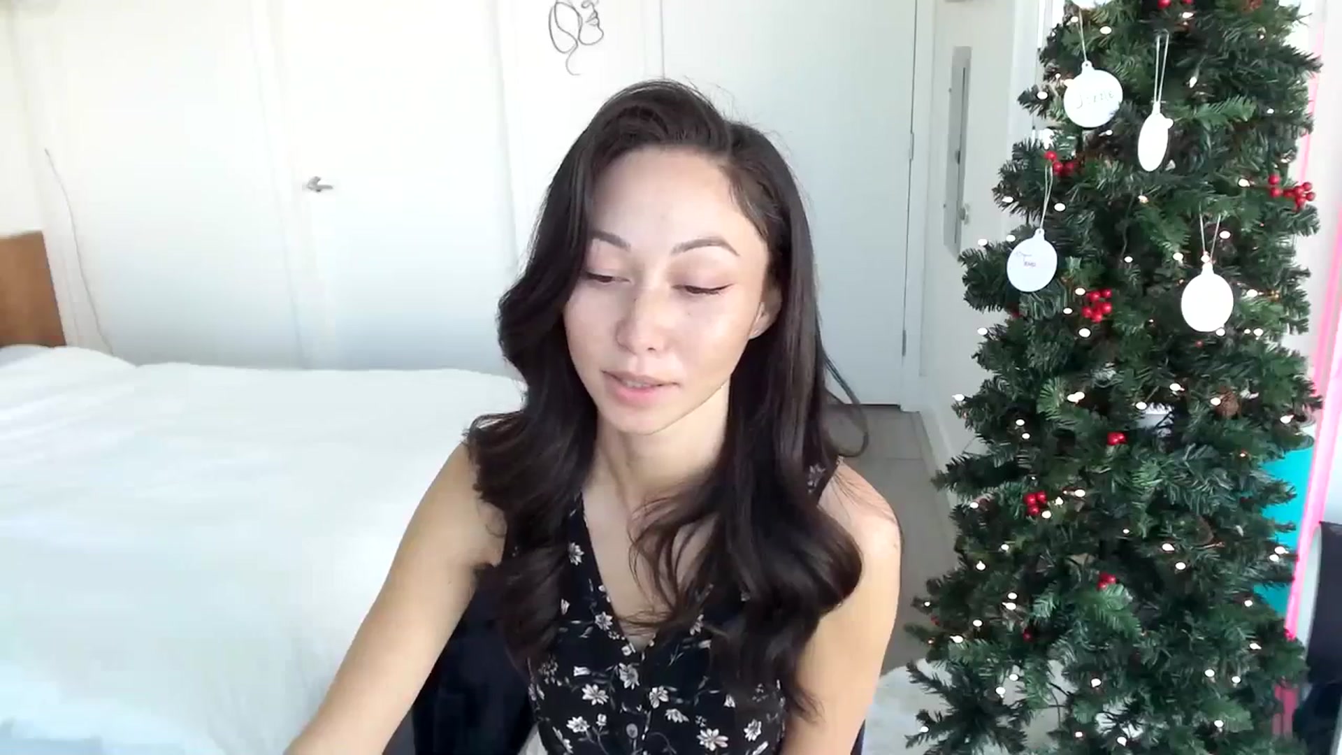 Gallery image thumbnail from Minnie_B00's myfreecams stream on, 12/07/2023, 21:02 image 13 of 20