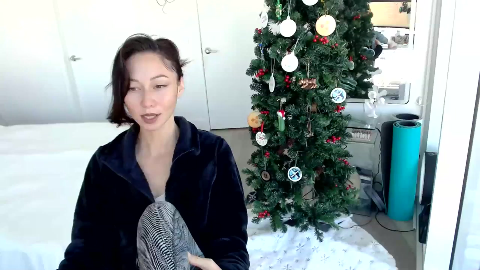 Gallery image thumbnail from Minnie_B00's myfreecams stream on, 12/08/2023, 18:43 image 6 of 20