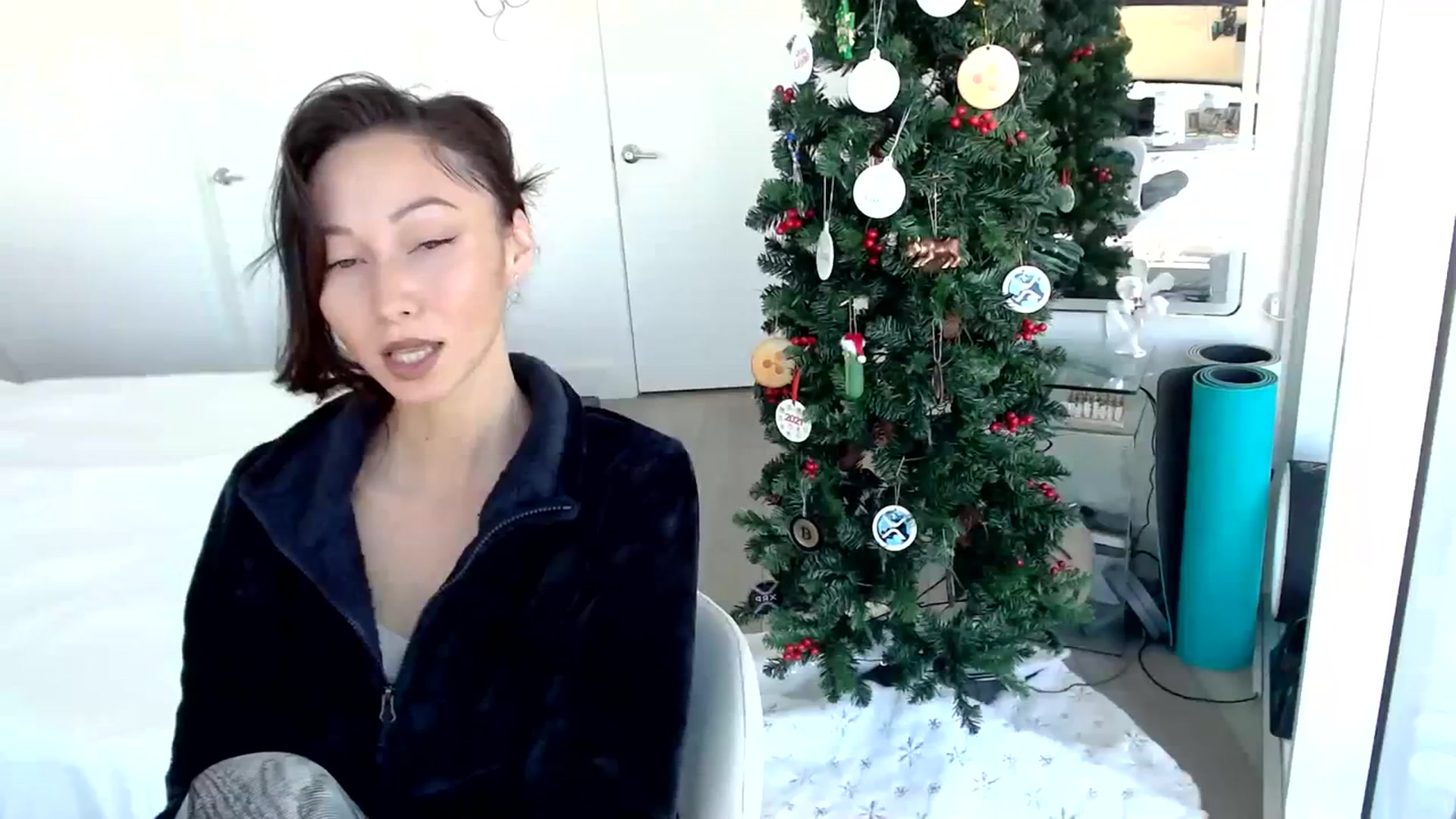 Gallery image thumbnail from Minnie_B00's myfreecams stream on, 12/08/2023, 18:43 image 11 of 20