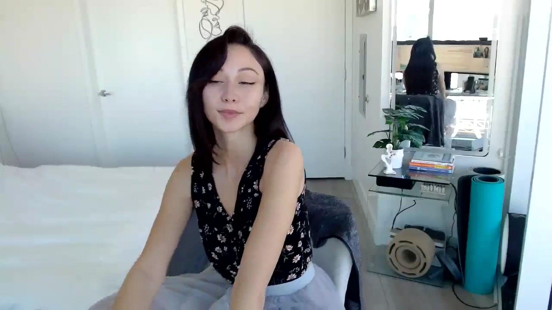 Gallery image thumbnail from Minnie_B00's myfreecams stream on, 01/04/2024, 19:52 image 9 of 20