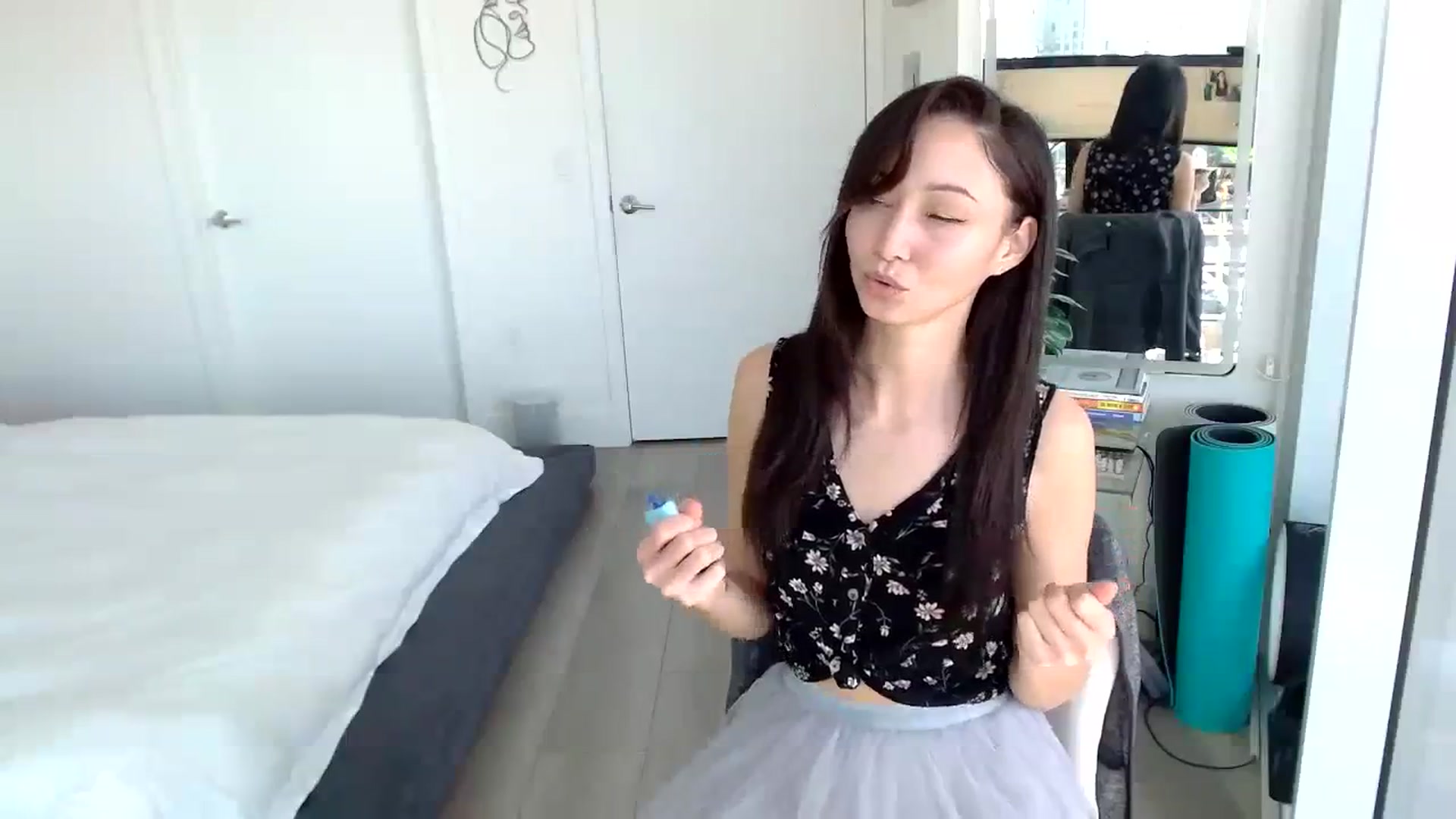 Gallery image thumbnail from Minnie_B00's myfreecams stream on, 01/04/2024, 22:33 image 6 of 20