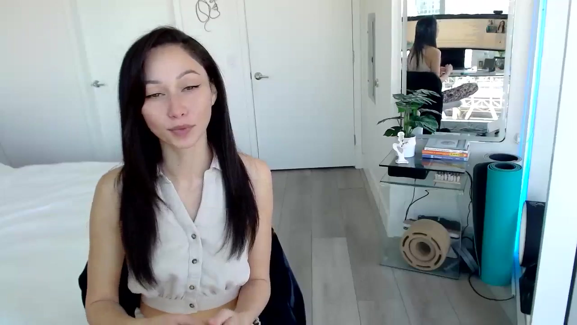Gallery image thumbnail from Minnie_B00's myfreecams stream on, 01/05/2024, 20:08 image 19 of 20