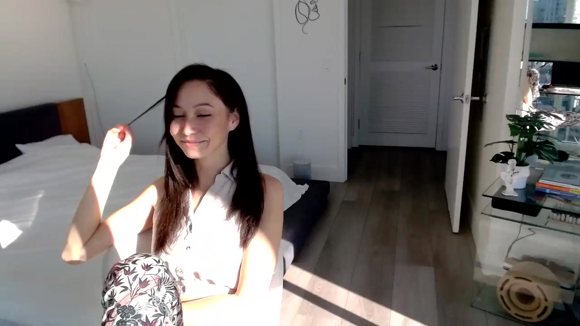 Gallery image thumbnail from Minnie_B00's myfreecams stream on, 01/05/2024, 22:58 image 3 of 20