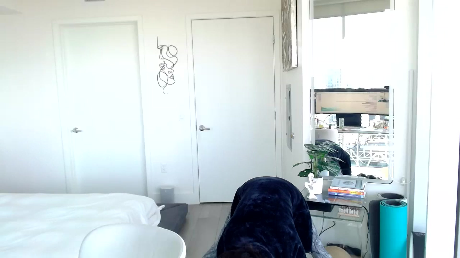 Gallery image thumbnail from Minnie_B00's myfreecams stream on, 01/06/2024, 21:47 image 18 of 20