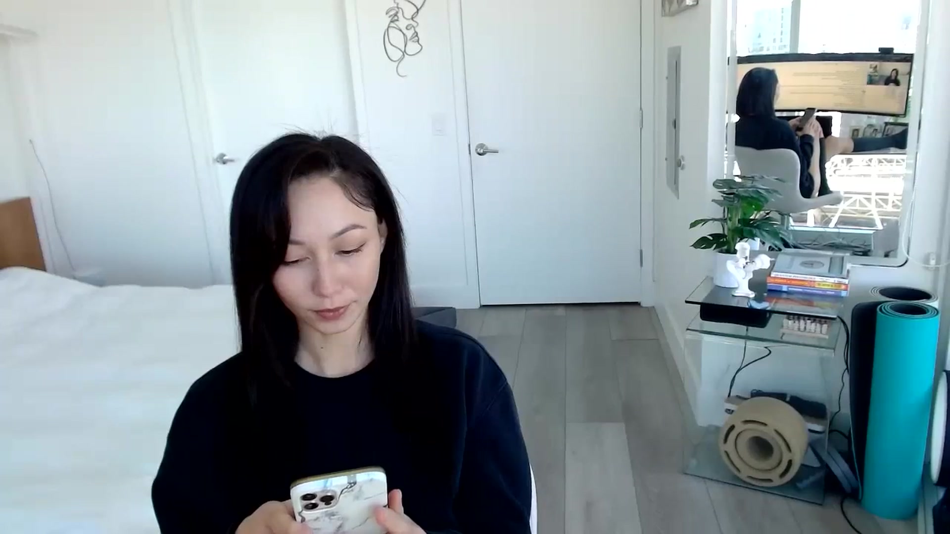 Gallery image thumbnail from Minnie_B00's myfreecams stream on, 01/08/2024, 20:59 image 18 of 20