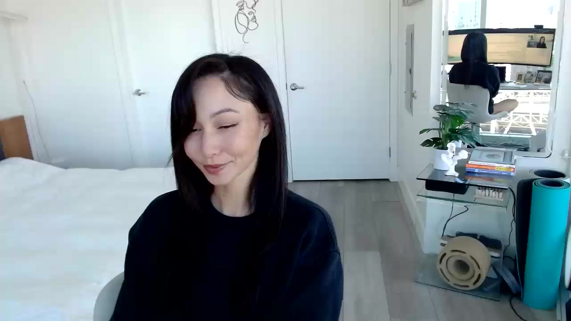 Gallery image thumbnail from Minnie_B00's myfreecams stream on, 01/08/2024, 20:59 image 4 of 20
