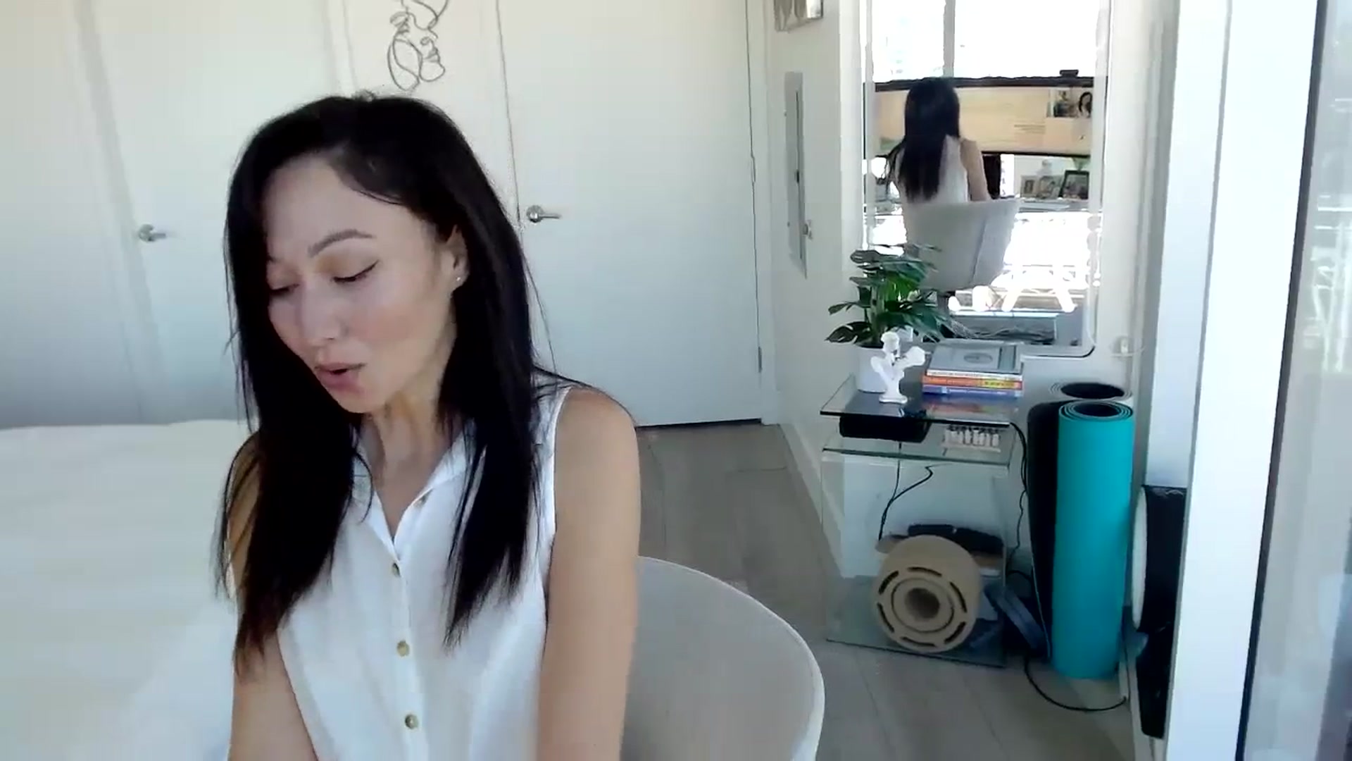 Gallery image thumbnail from Minnie_B00's myfreecams stream on, 01/09/2024, 19:00 image 15 of 20