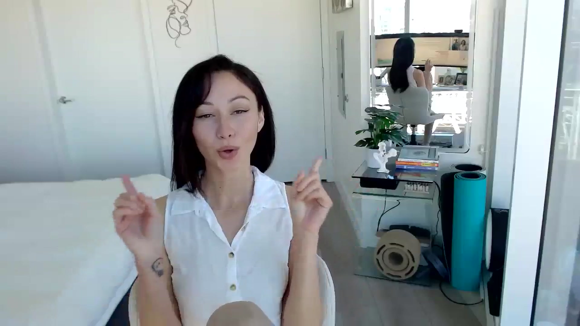 Gallery image thumbnail from Minnie_B00's myfreecams stream on, 01/09/2024, 19:00 image 17 of 20