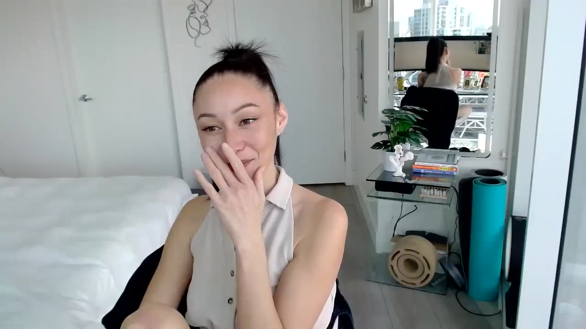 Gallery image thumbnail from Minnie_B00's myfreecams stream on, 01/10/2024, 22:08 image 4 of 20