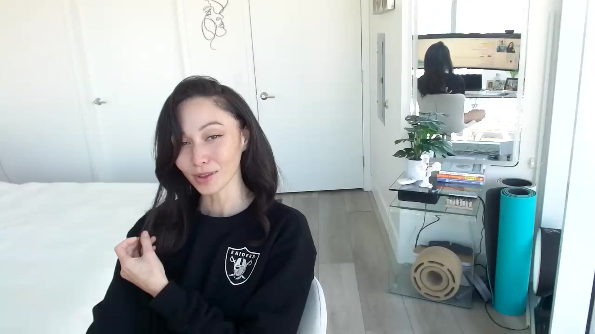 Gallery image thumbnail from Minnie_B00's myfreecams stream on, 01/16/2024, 19:45 image 10 of 20