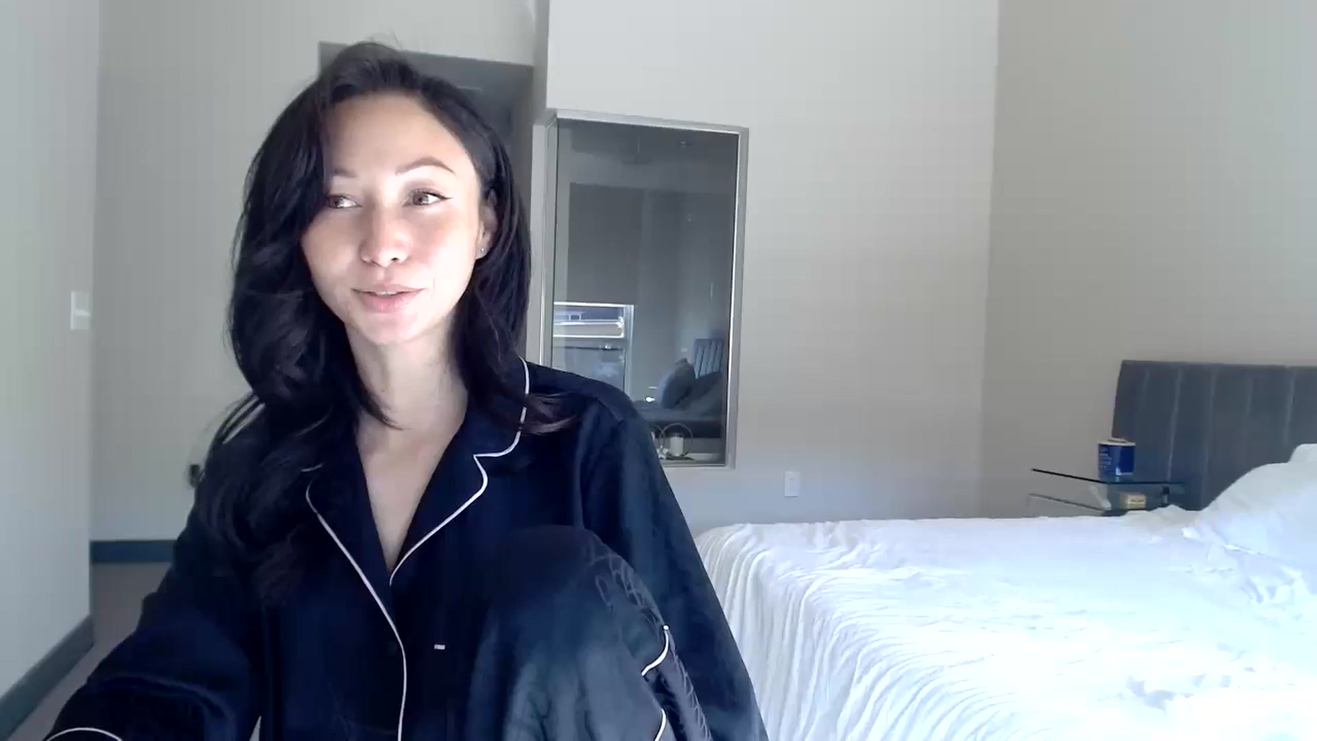 Gallery image thumbnail from Minnie_B00's myfreecams stream on, 01/27/2024, 20:58 image 7 of 20