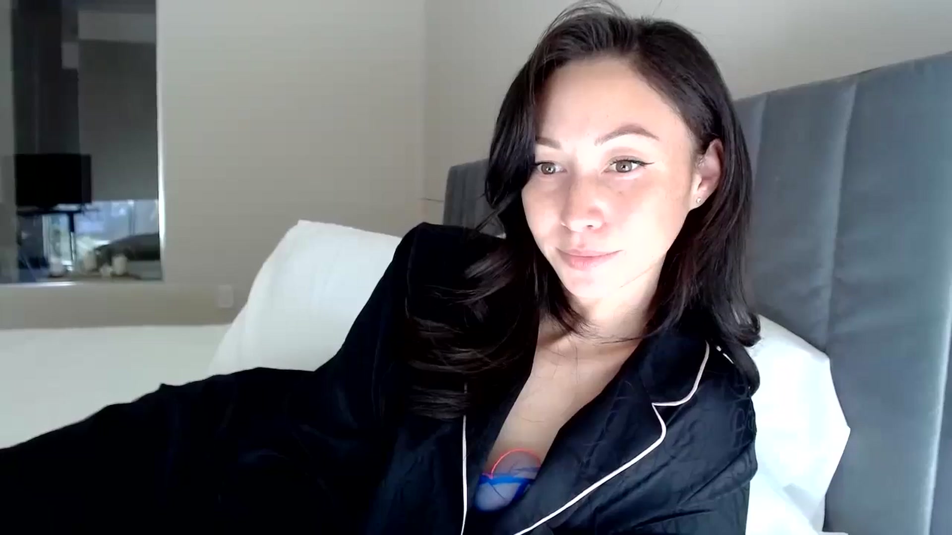 Gallery image thumbnail from Minnie_B00's myfreecams stream on, 01/27/2024, 21:49 image 8 of 20