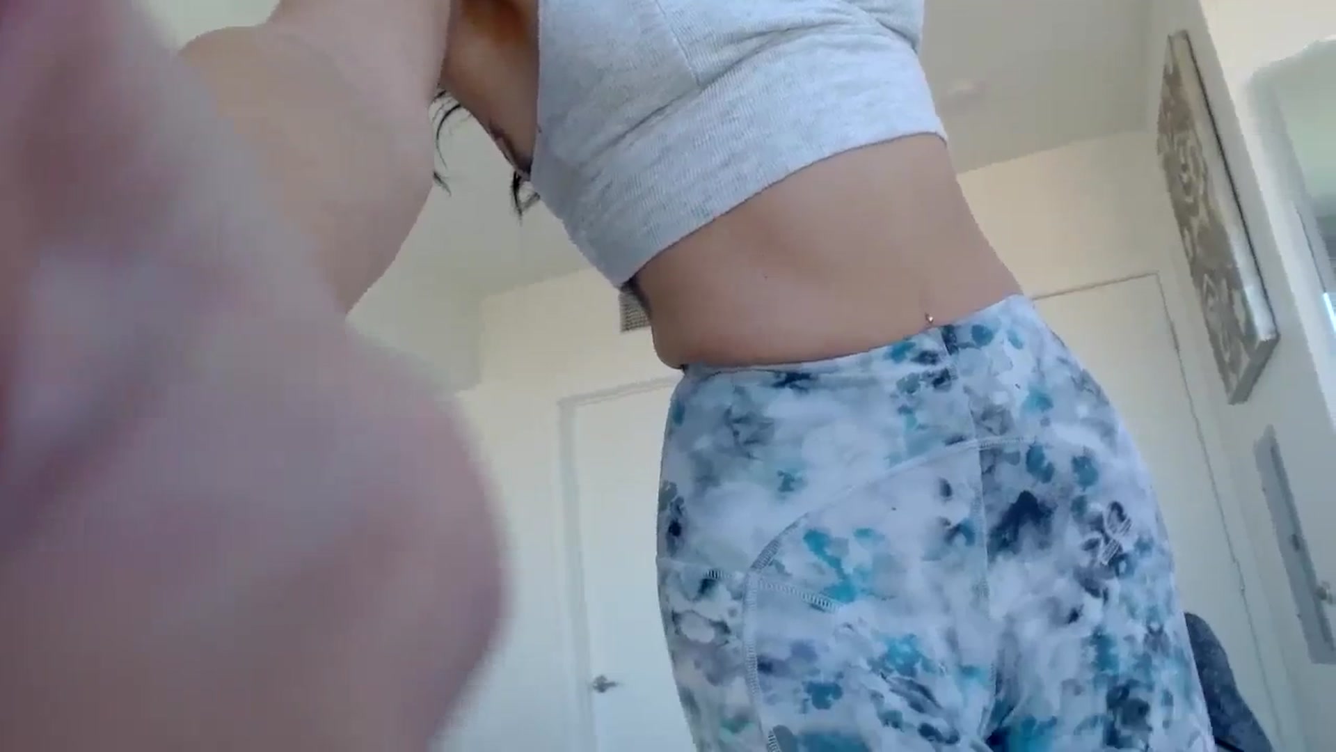 Gallery image thumbnail from Minnie_B00's myfreecams stream on, 01/30/2024, 20:20 image 6 of 20
