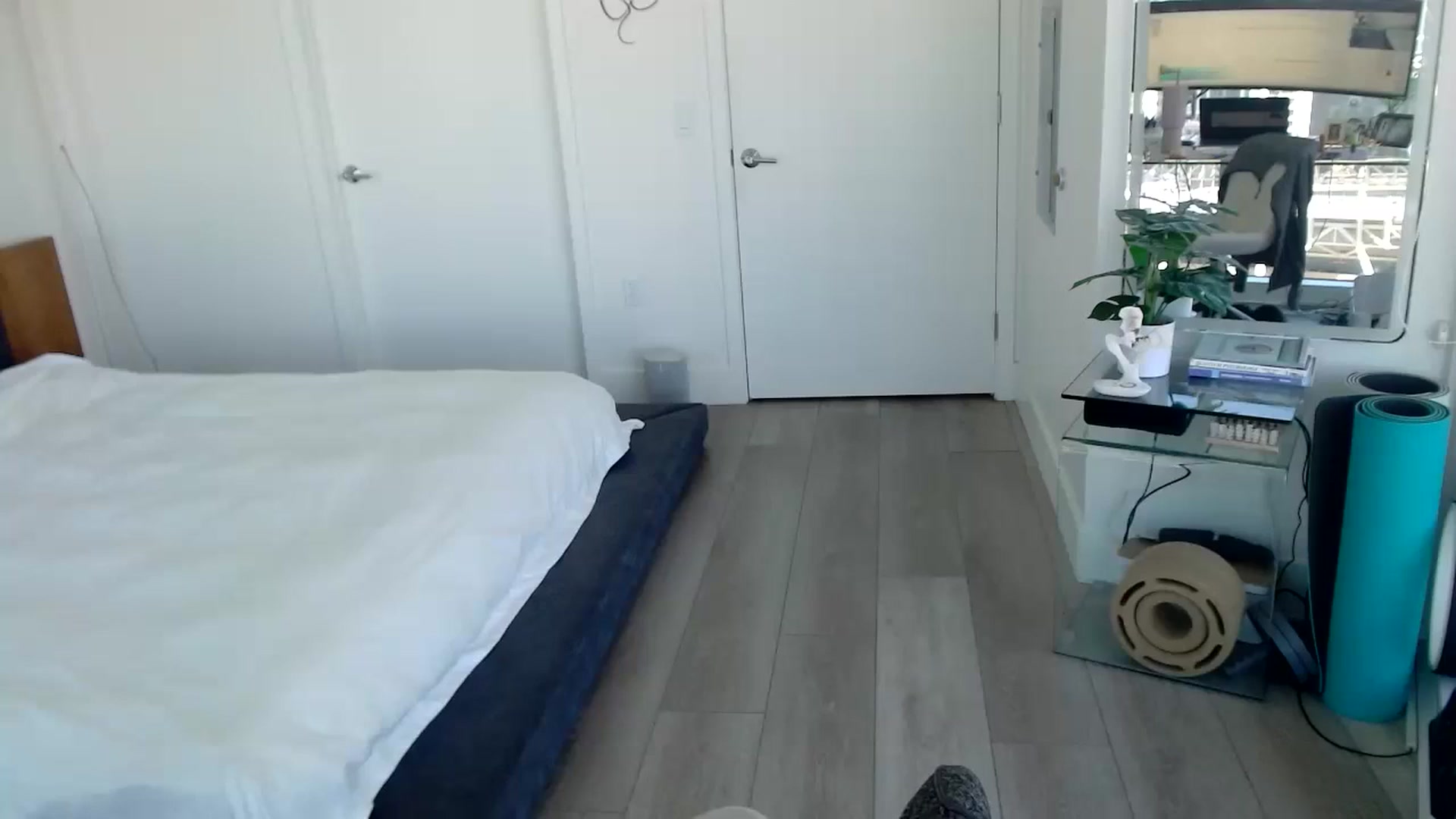 Gallery image thumbnail from Minnie_B00's myfreecams stream on, 01/30/2024, 20:50 image 1 of 20