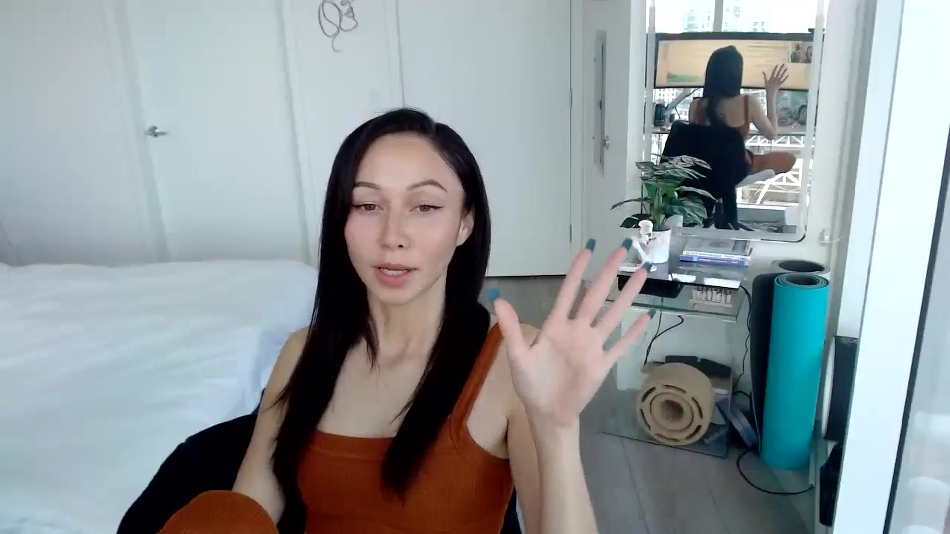 Gallery image thumbnail from Minnie_B00's myfreecams stream on, 02/03/2024, 19:05 image 10 of 20