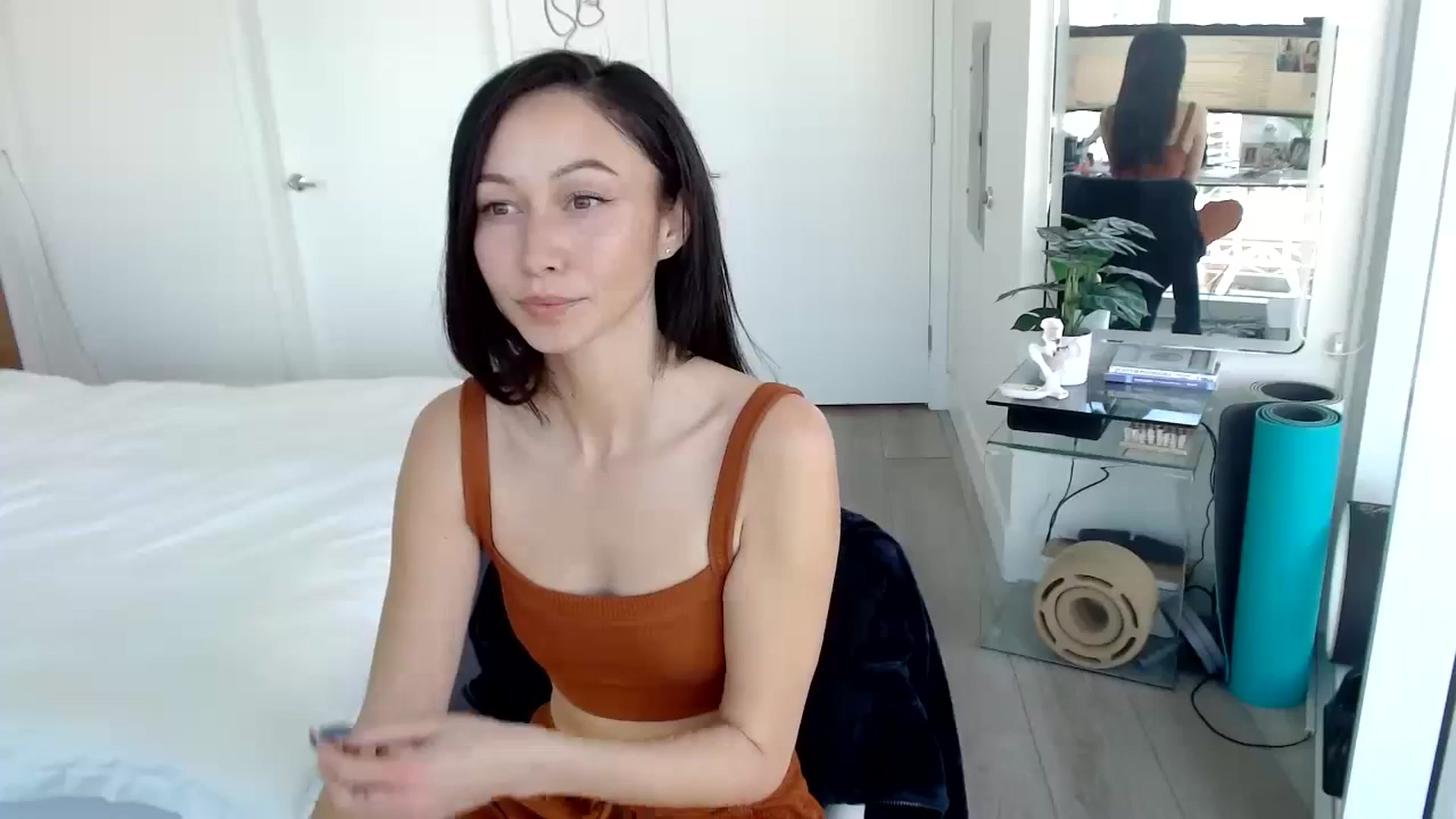 Gallery image thumbnail from Minnie_B00's myfreecams stream on, 02/03/2024, 19:05 image 17 of 20
