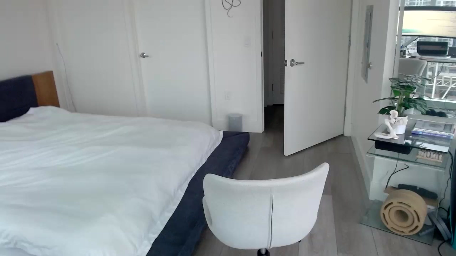 Gallery image thumbnail from Minnie_B00's myfreecams stream on, 02/05/2024, 20:51 image 5 of 20