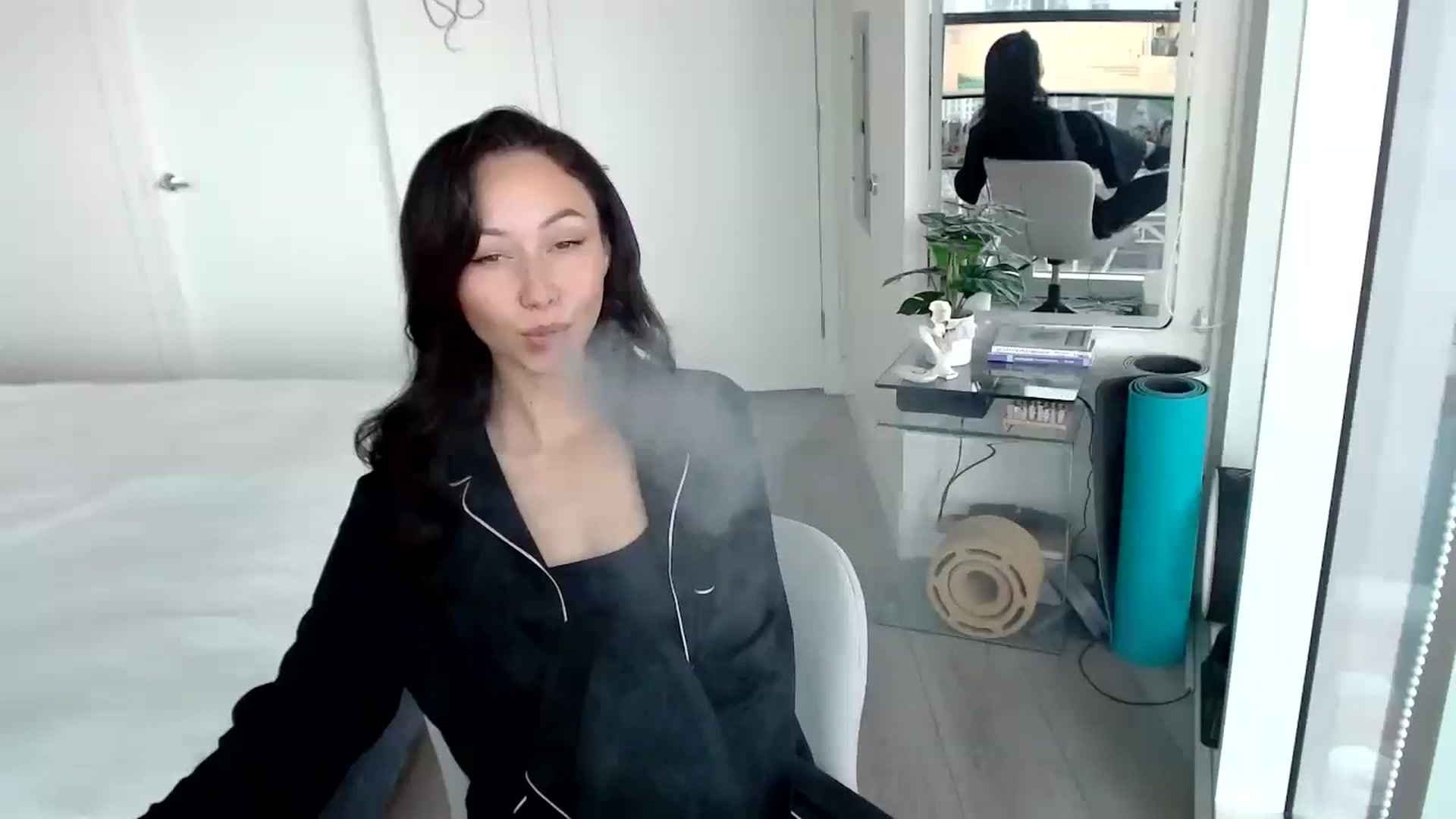 Gallery image thumbnail from Minnie_B00's myfreecams stream on, 02/06/2024, 22:15 image 1 of 20
