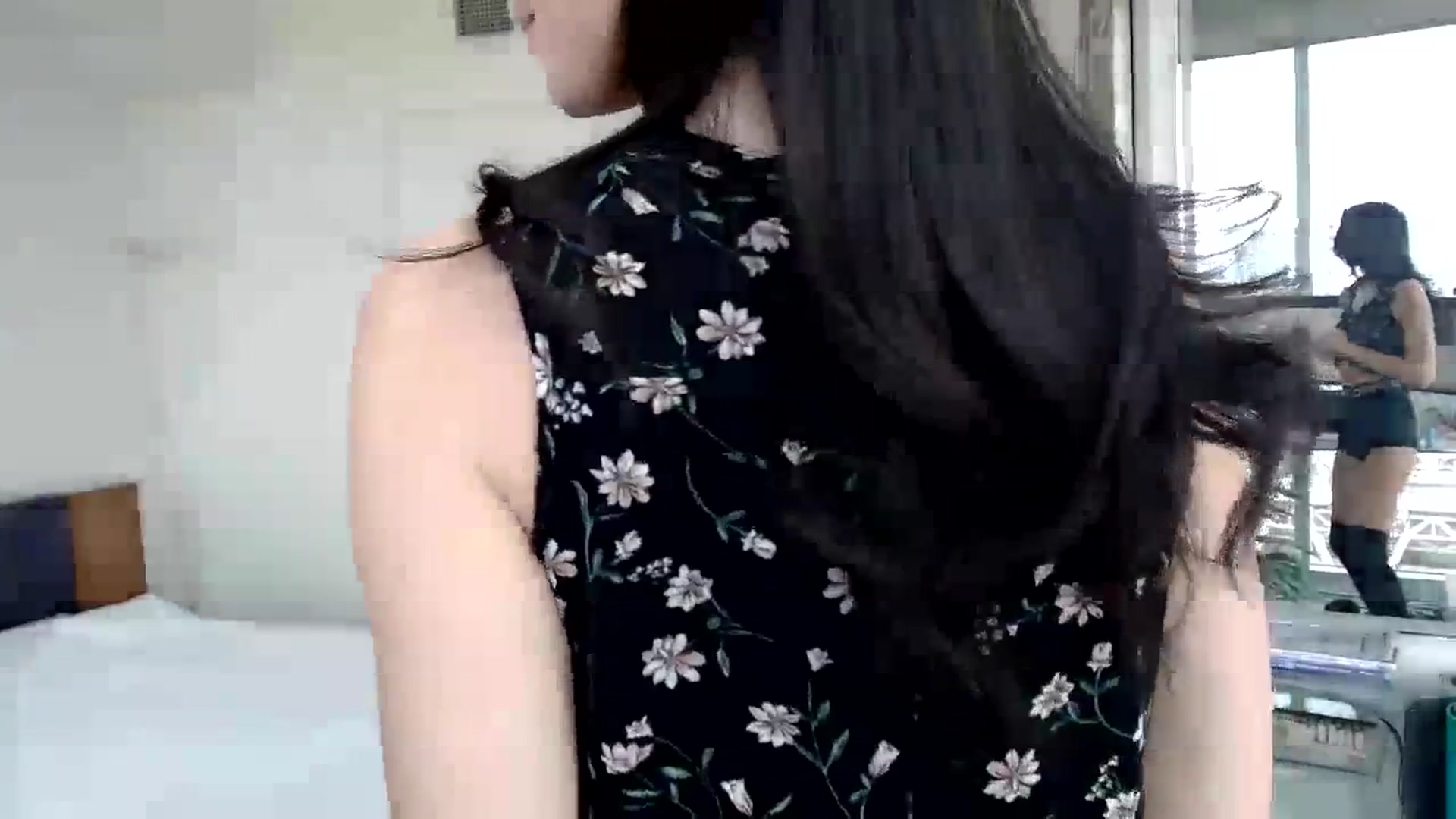 Gallery image thumbnail from Minnie_B00's myfreecams stream on, 02/07/2024, 20:16 image 18 of 20