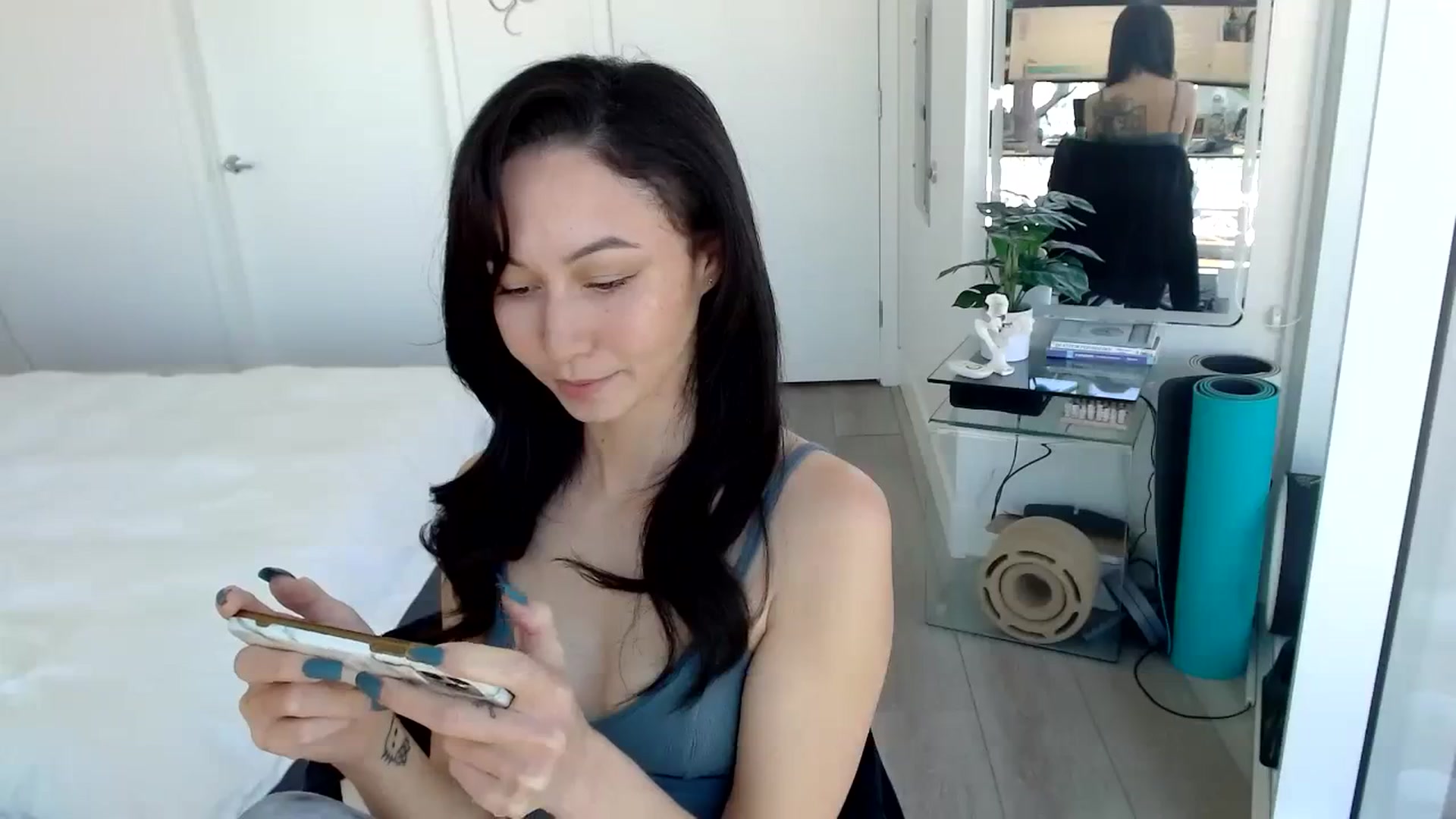 Gallery image thumbnail from Minnie_B00's myfreecams stream on, 02/10/2024, 19:28 image 14 of 20