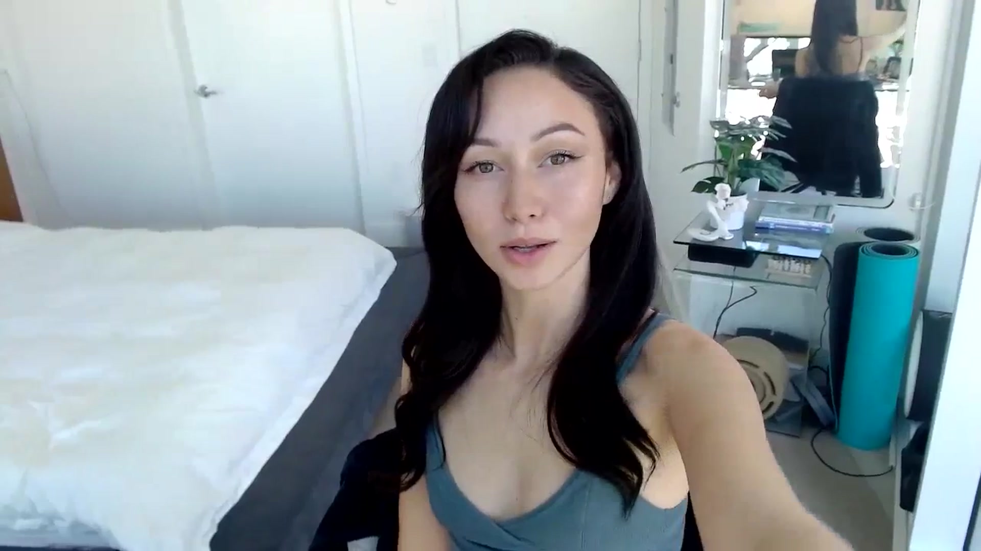 Gallery image thumbnail from Minnie_B00's myfreecams stream on, 02/10/2024, 19:28 image 10 of 20