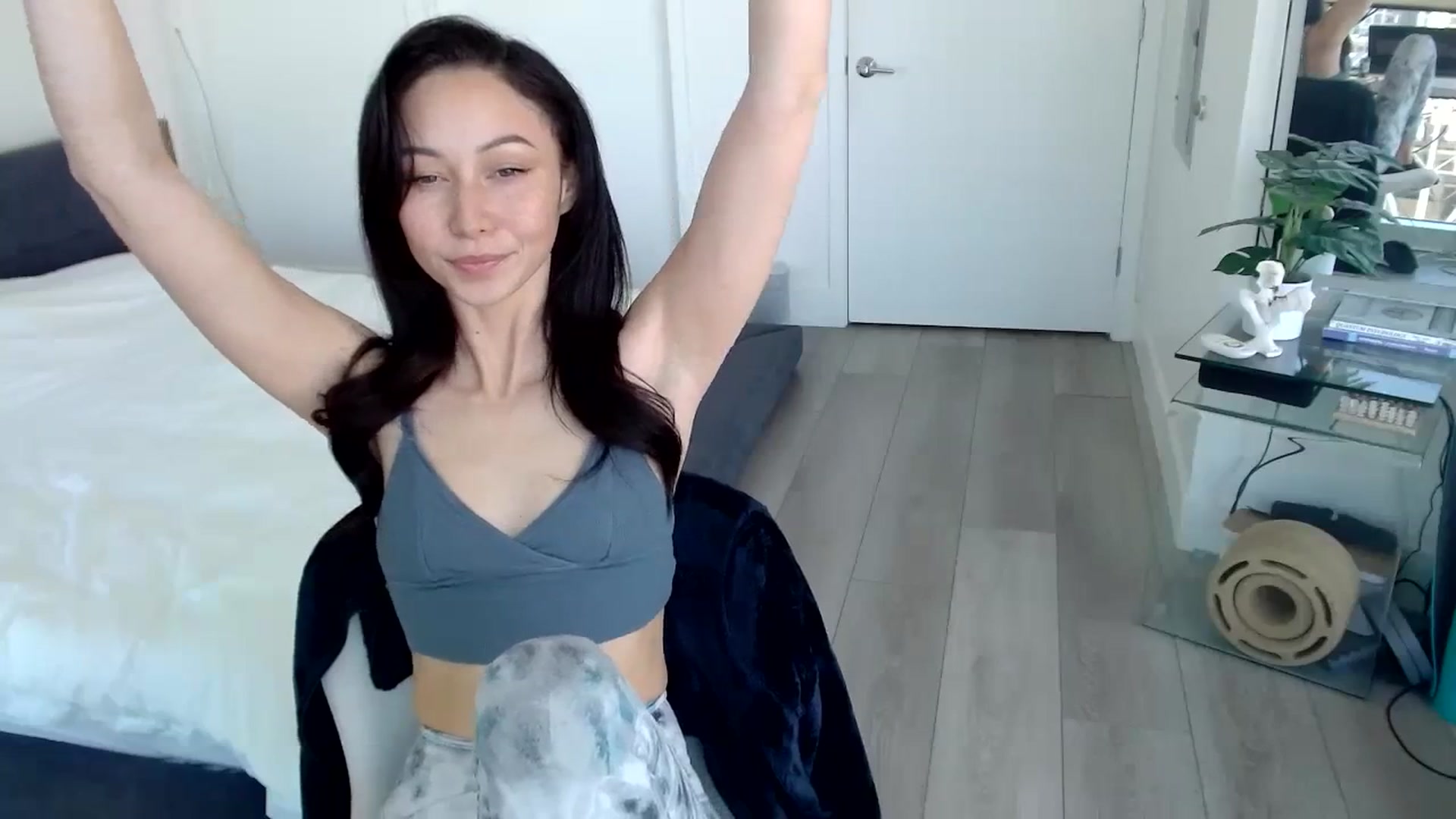 Gallery image thumbnail from Minnie_B00's myfreecams stream on, 02/10/2024, 21:48 image 14 of 20