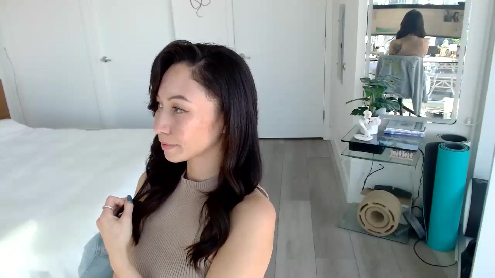 Gallery image thumbnail from Minnie_B00's myfreecams stream on, 02/14/2024, 22:03 image 19 of 20