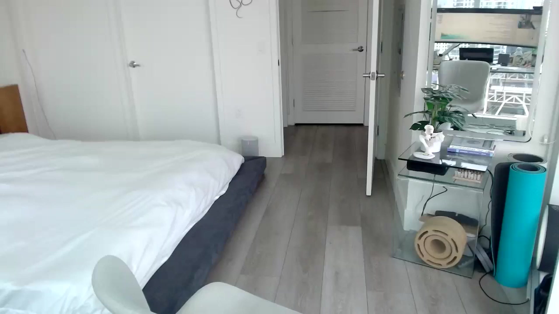 Gallery image thumbnail from Minnie_B00's myfreecams stream on, 02/17/2024, 20:09 image 11 of 20