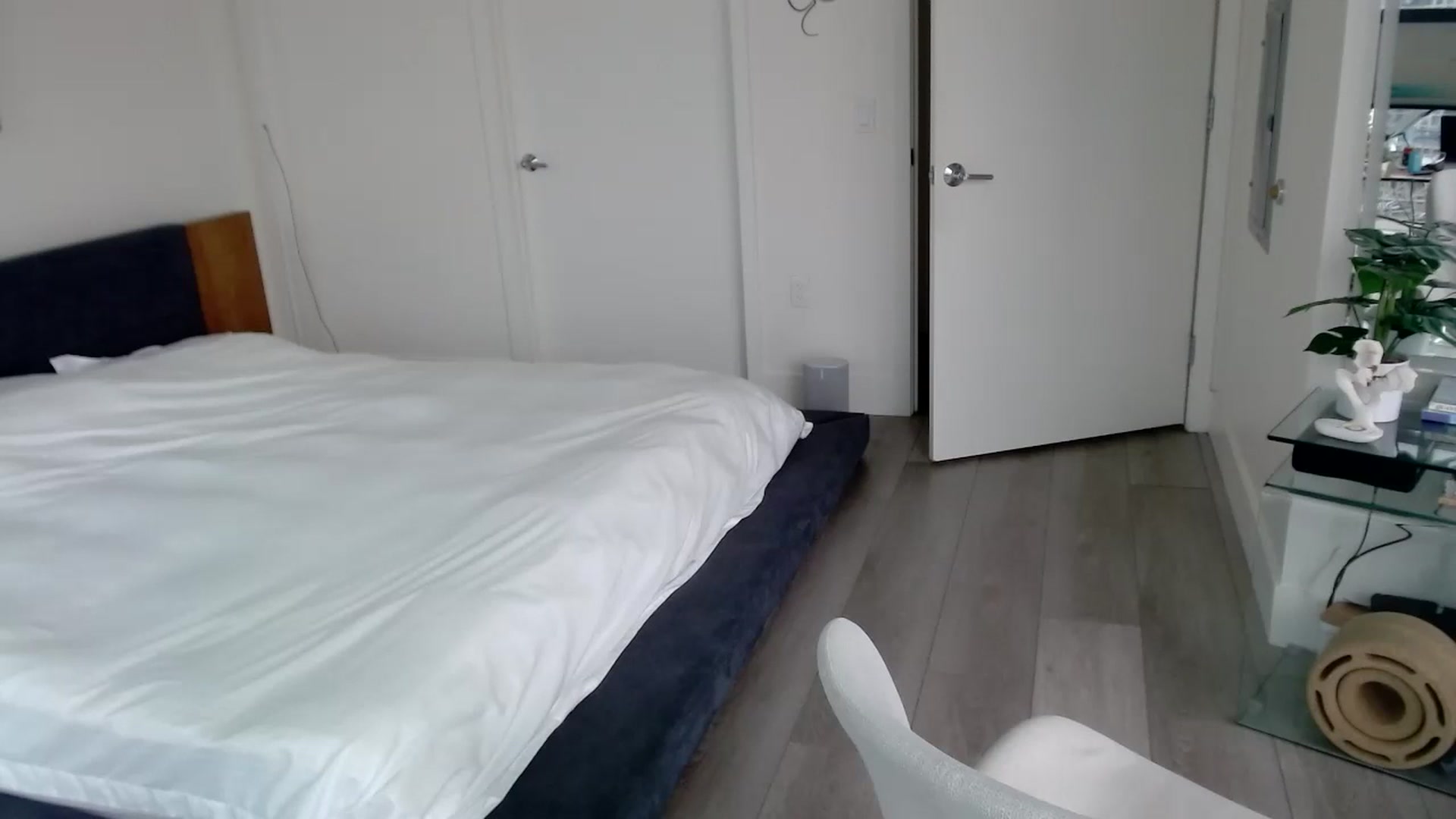 Gallery image thumbnail from Minnie_B00's myfreecams stream on, 02/17/2024, 22:35 image 7 of 20
