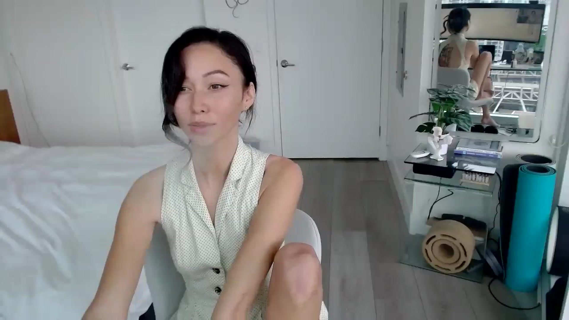 Gallery image thumbnail from Minnie_B00's myfreecams stream on, 02/23/2024, 21:28 image 13 of 20