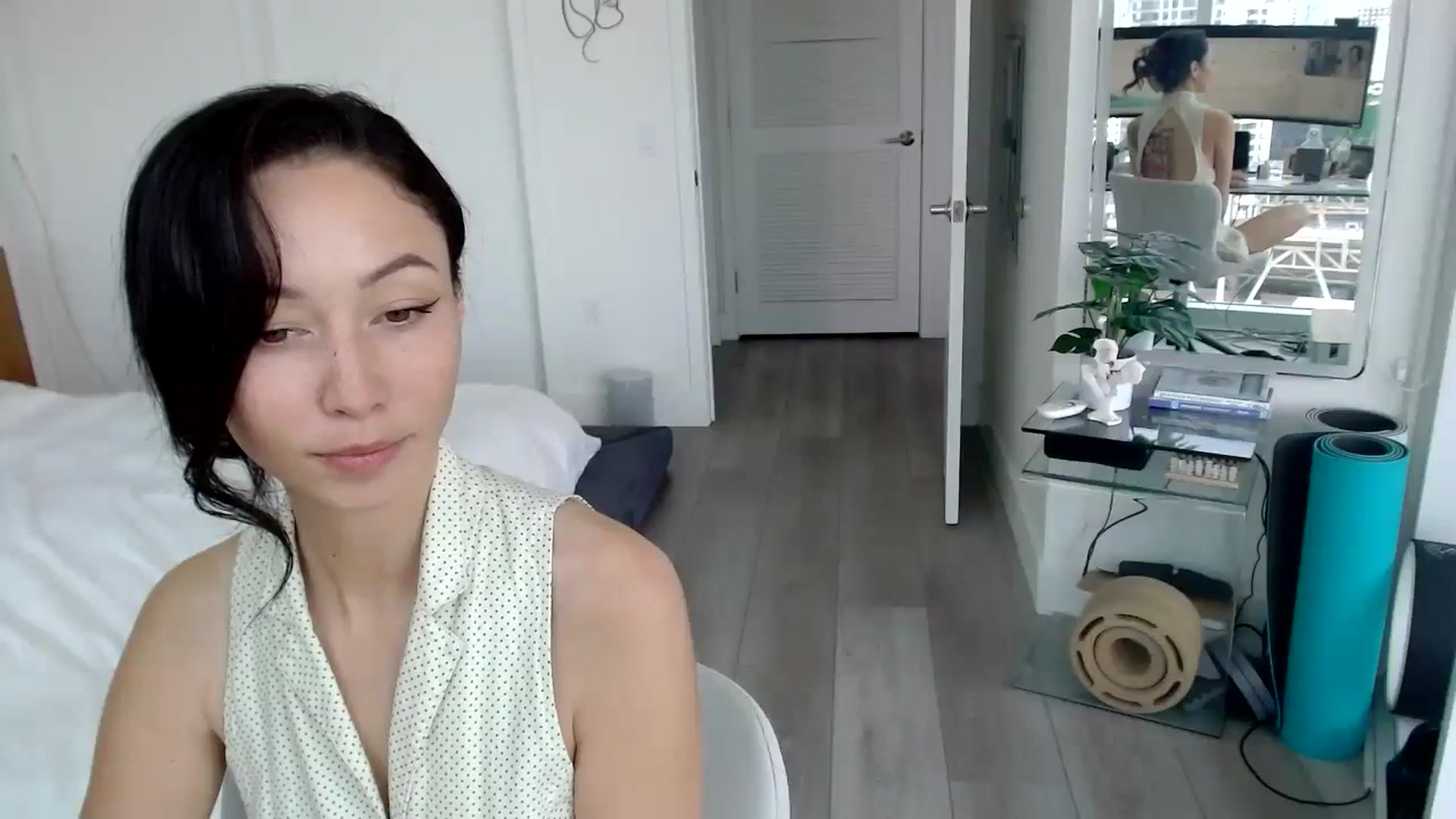 Gallery image thumbnail from Minnie_B00's myfreecams stream on, 02/23/2024, 21:28 image 15 of 20