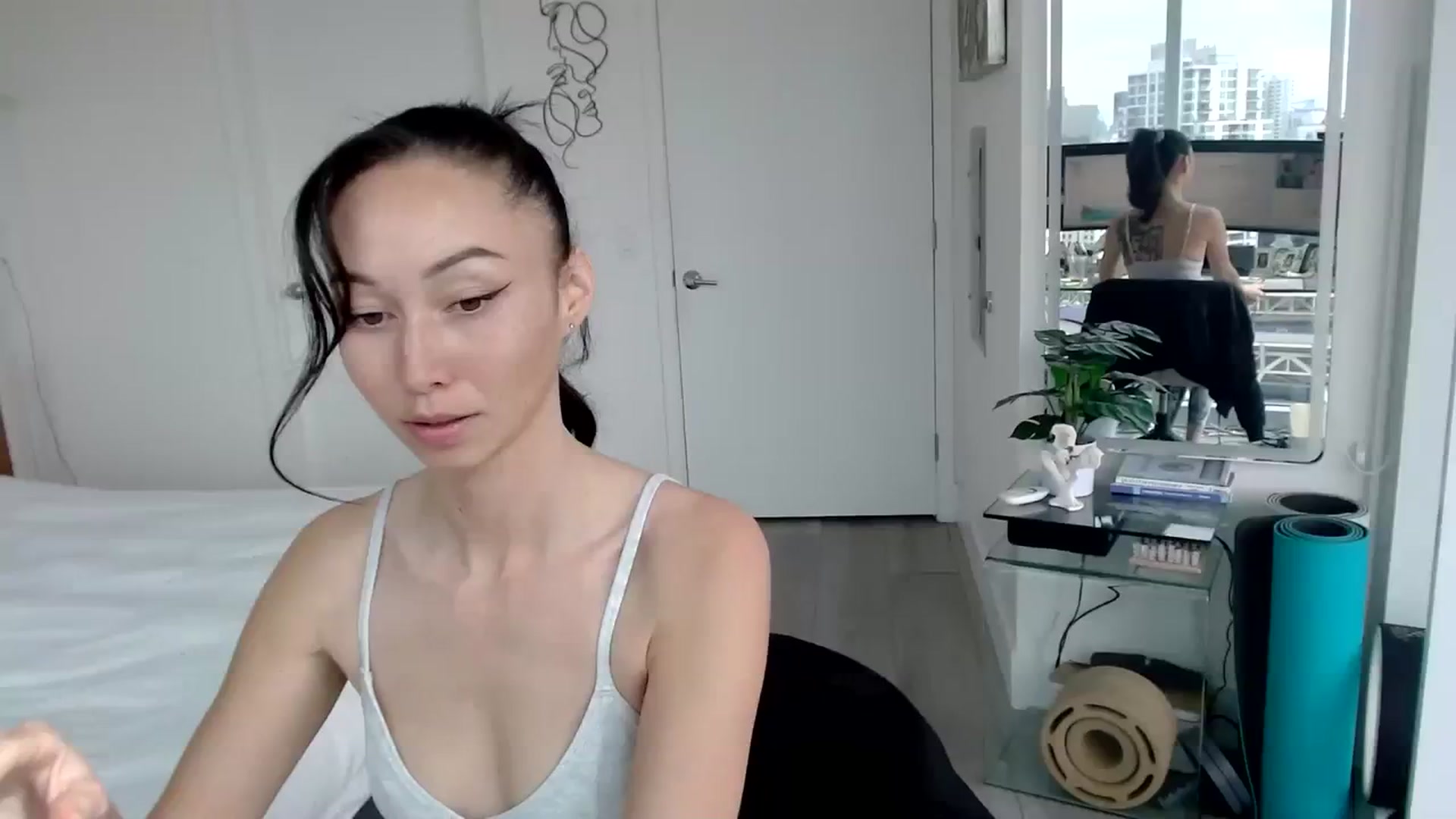 Gallery image thumbnail from Minnie_B00's myfreecams stream on, 02/24/2024, 22:00 image 19 of 20