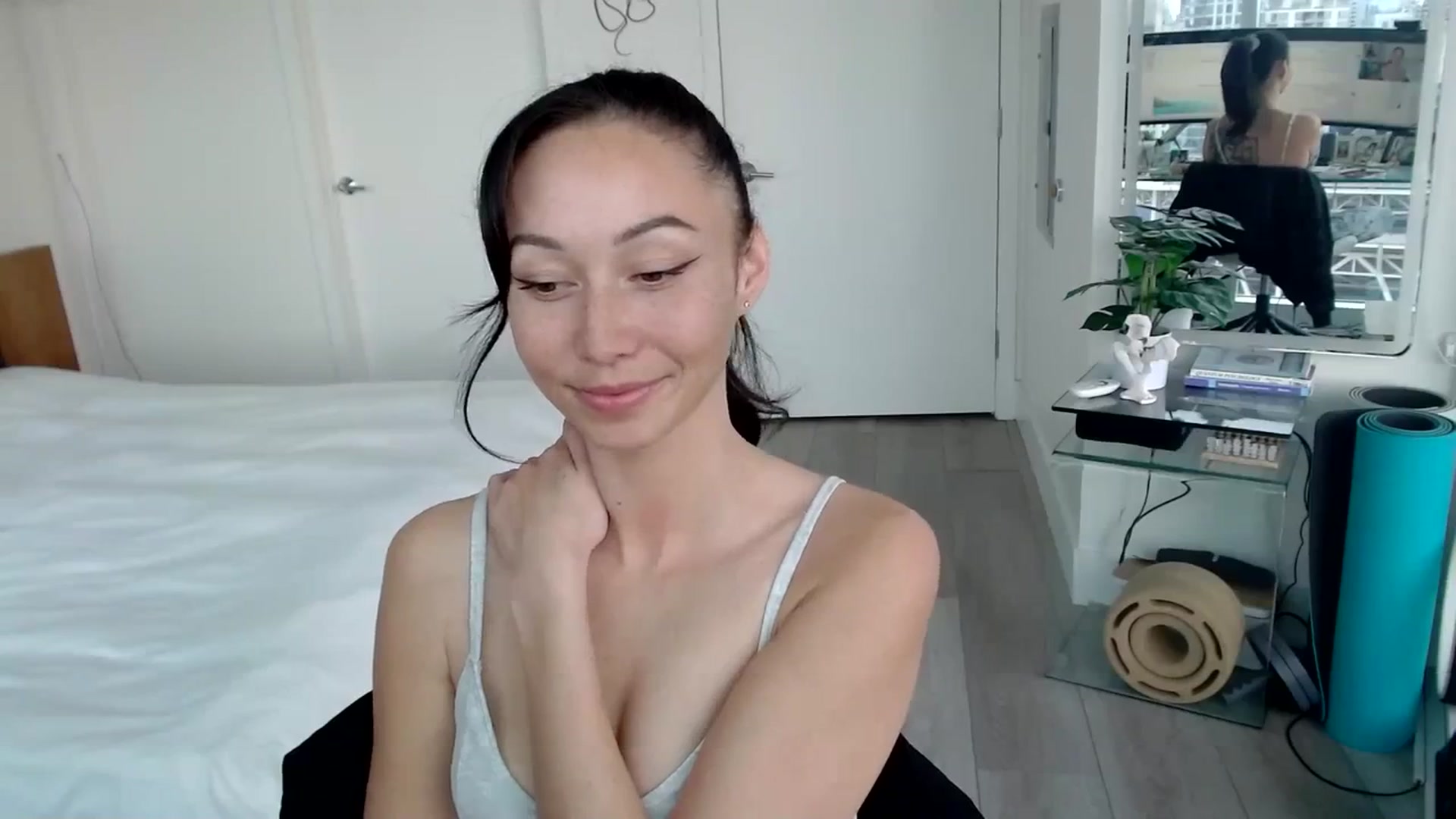 Gallery image thumbnail from Minnie_B00's myfreecams stream on, 02/24/2024, 23:40 image 14 of 20