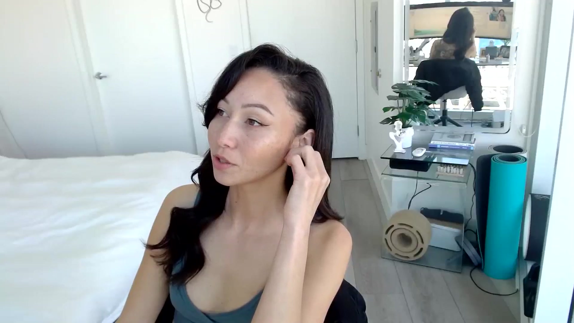 Gallery image thumbnail from Minnie_B00's myfreecams stream on, 02/28/2024, 21:18 image 3 of 20