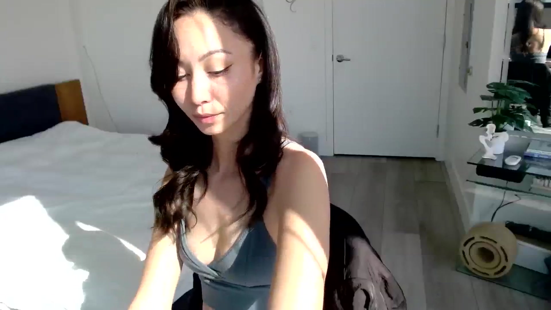 Gallery image thumbnail from Minnie_B00's myfreecams stream on, 02/28/2024, 23:07 image 11 of 20