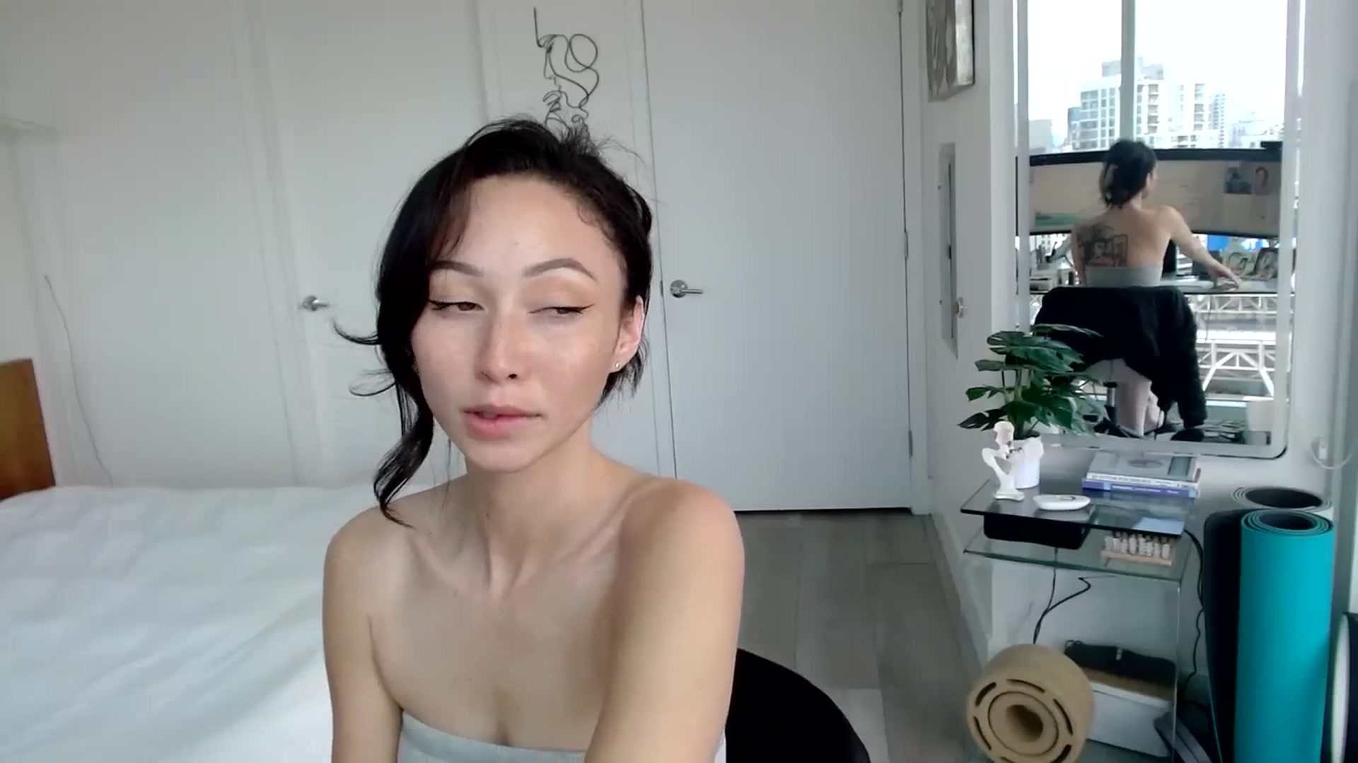 Gallery image thumbnail from Minnie_B00's myfreecams stream on, 02/29/2024, 22:57 image 6 of 20